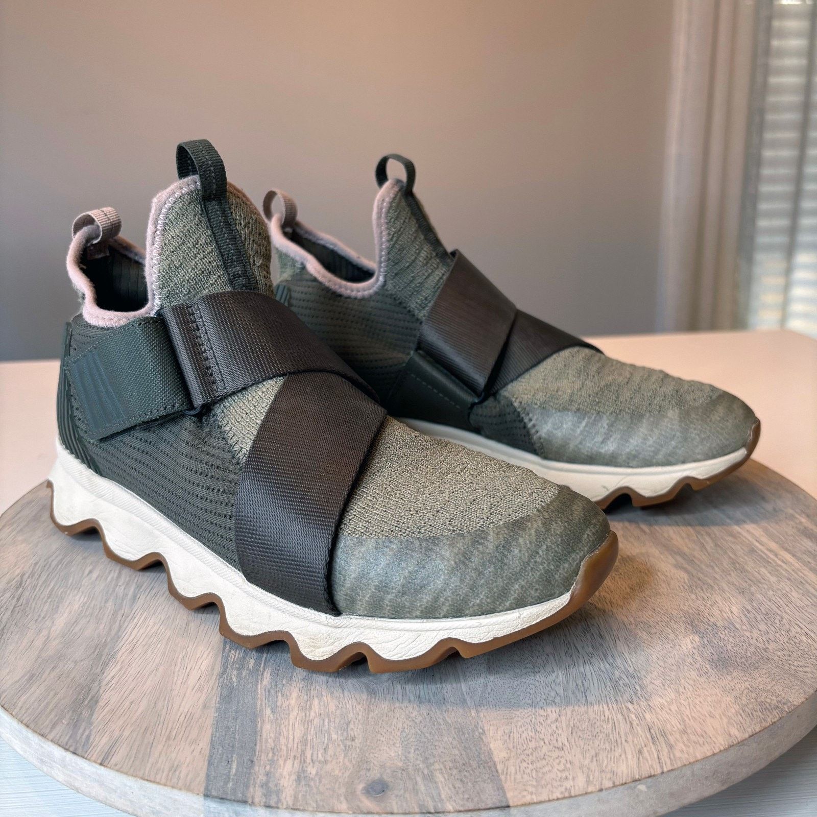 SOREL Sorel Kinetic Quarry 1 Sneakers Green Women's Sz 9.5 EU 40.5 Size US 9.5 / IT 39.5 - 1 Thumbnail