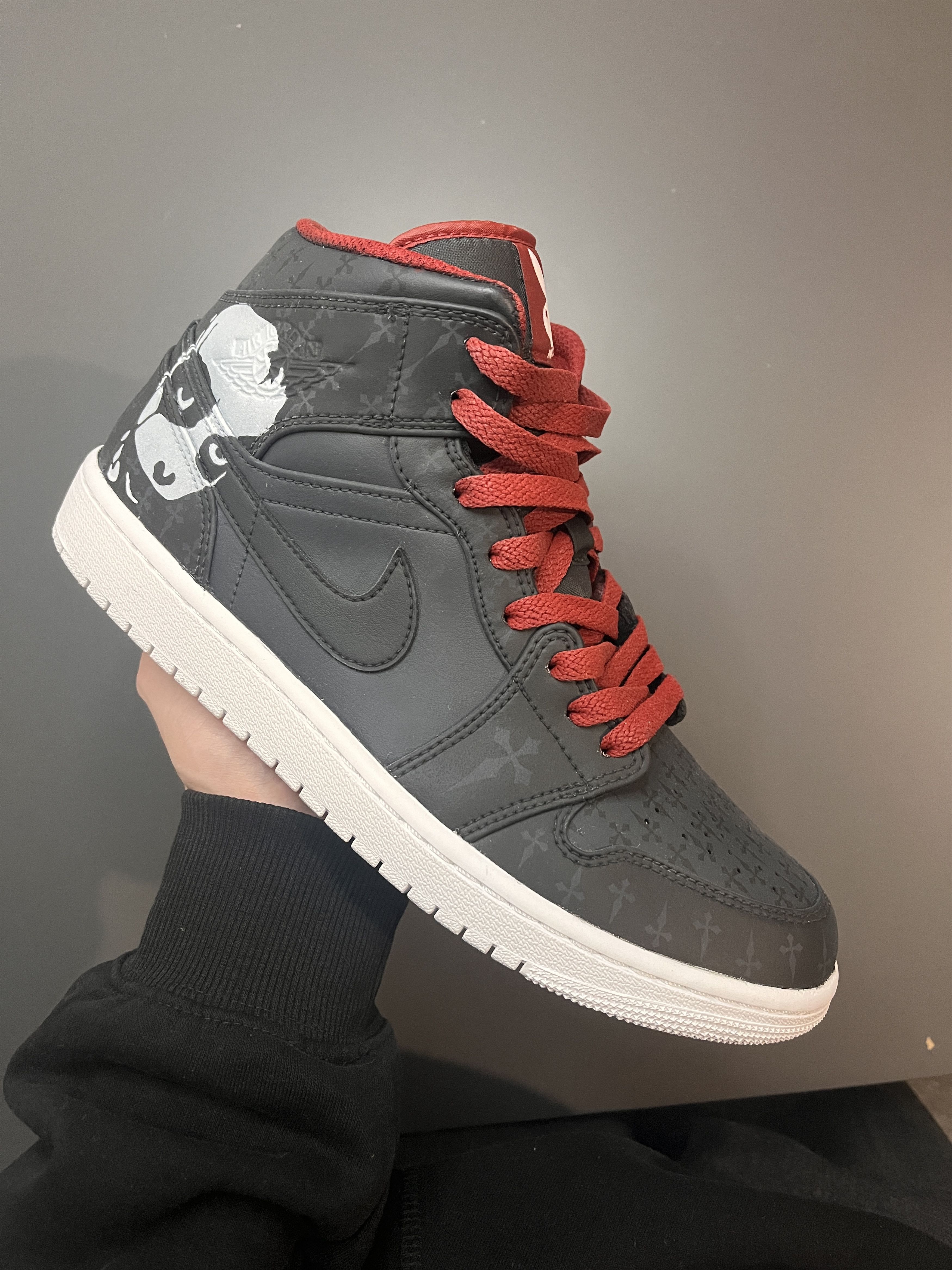 Nike Jordan 1 mid "playboi carti" CUSTOM Size US 9.5 / EU 42-43 - 1 Thumbnail