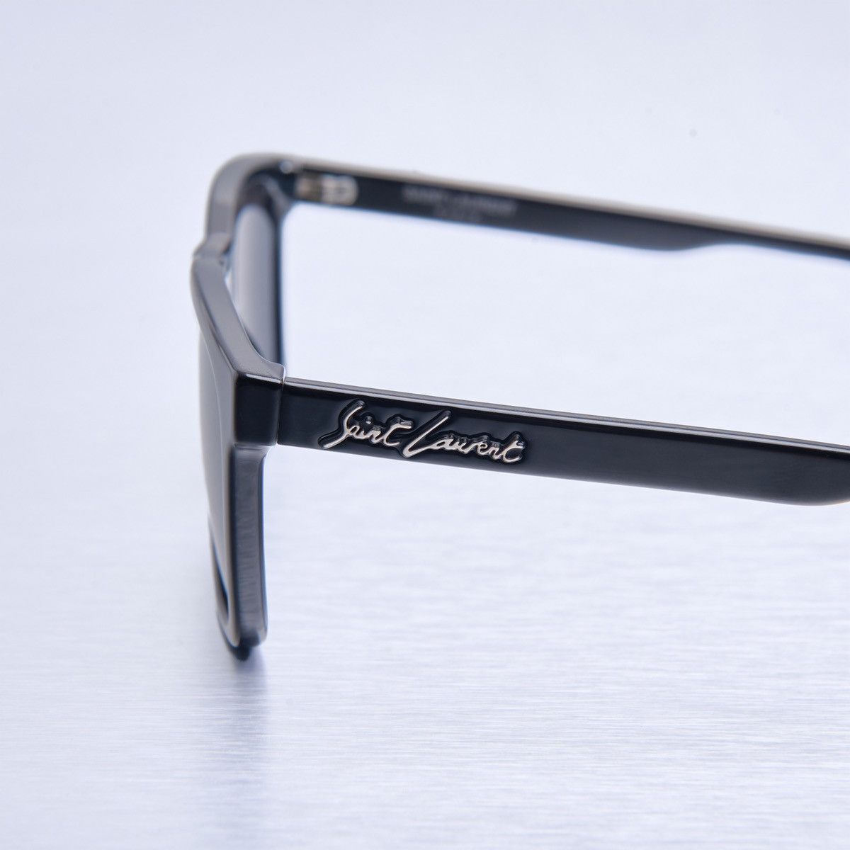 Saint Laurent Paris SAINT LAURENT SL 318 001 SUNGLASSES Size ONE SIZE - 3 Thumbnail