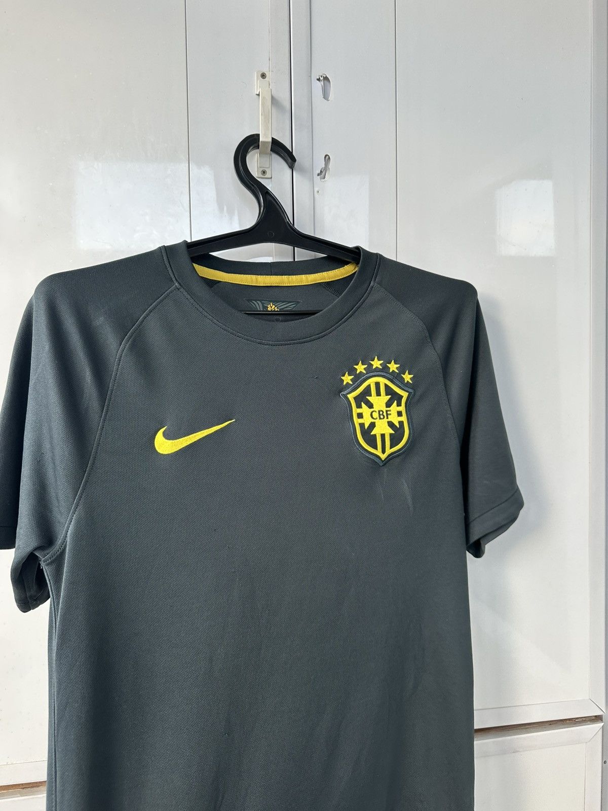 Nike Vintage Nike Brazil 2014 CBF Y2K Jersey Size US S / EU 44-46 / 1 - 6 Thumbnail