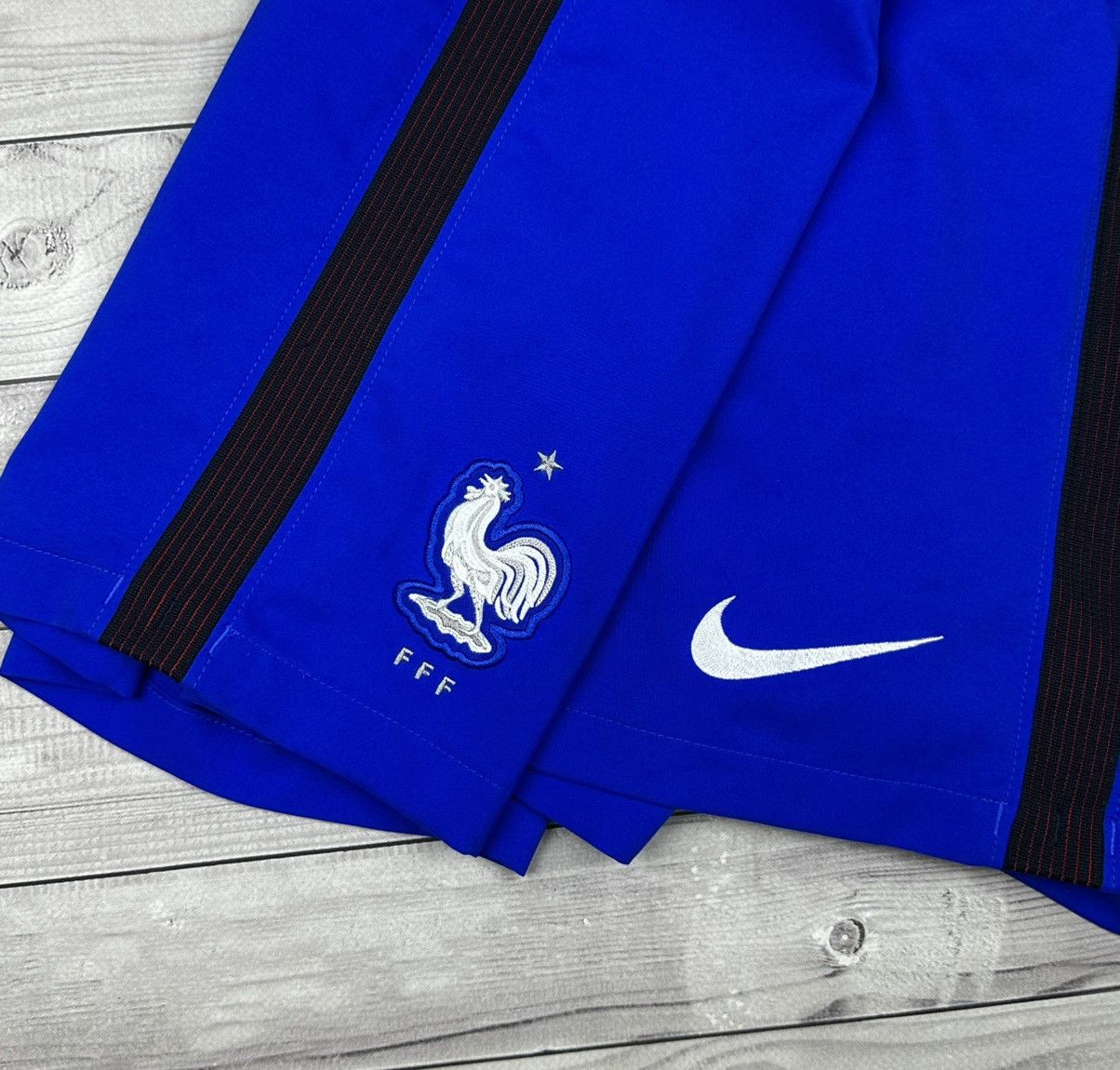 Nike FRANCE 2016 HOME FOOTBALL SOCCER SHORTS NIKE sz XL MEN BLUE Size US 36 / EU 52 - 3 Thumbnail