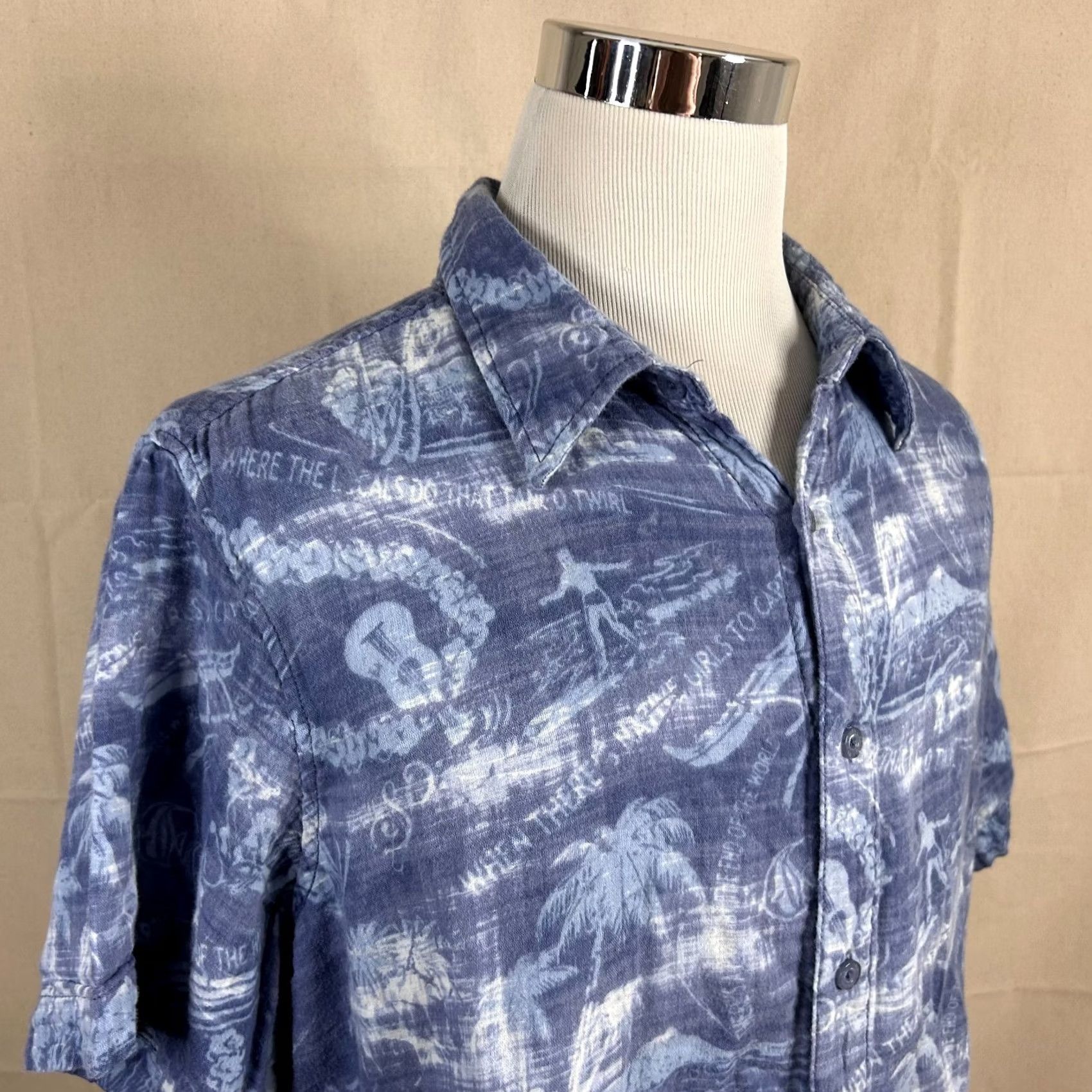 ALOHAS Margaritaville Button-Up Hawaiian Aloha Shirt Blue Floral Guitars 100% Cotton L Mens Regular Short Sleeve Shirt Size US L / EU 52-54 / 3 - 2 Thumbnail