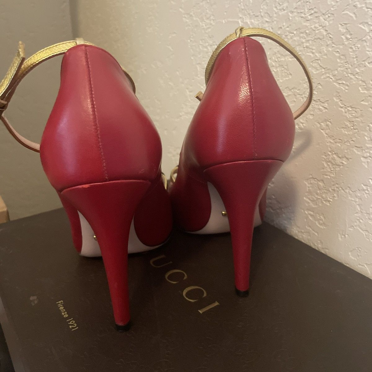 Gucci Gucci Molina T-strap Pumps Size US 8 / IT 38 - 8 Thumbnail