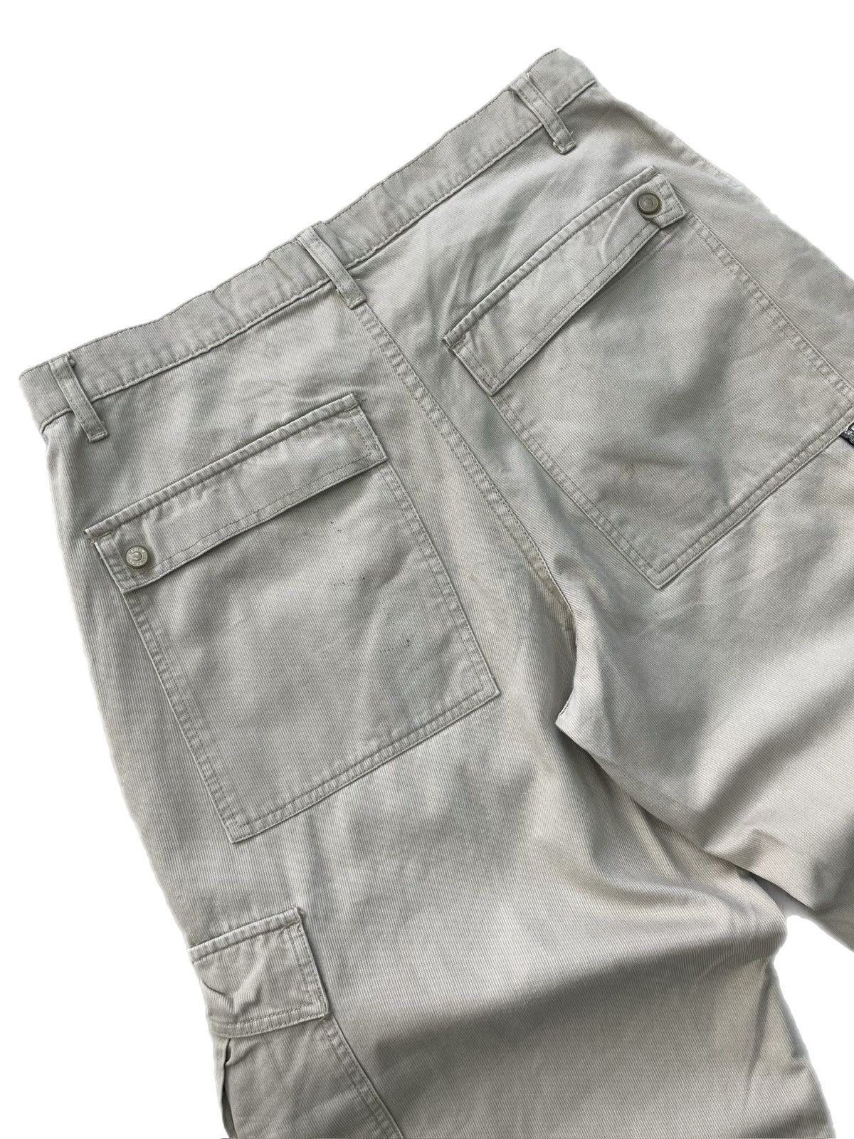Levi's Levis cargo wide shorts cargo silver tab baggy khakis y2k Size US 33 - 14 Thumbnail