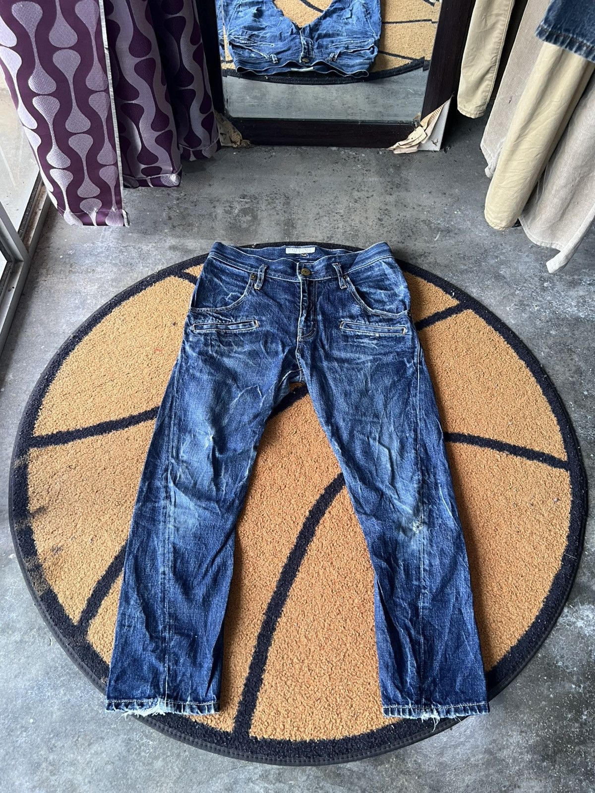 LOWRYS FARM 🔥Rare Lowrys Farm Twist Distressed Denim Size US 31 - 1 Thumbnail