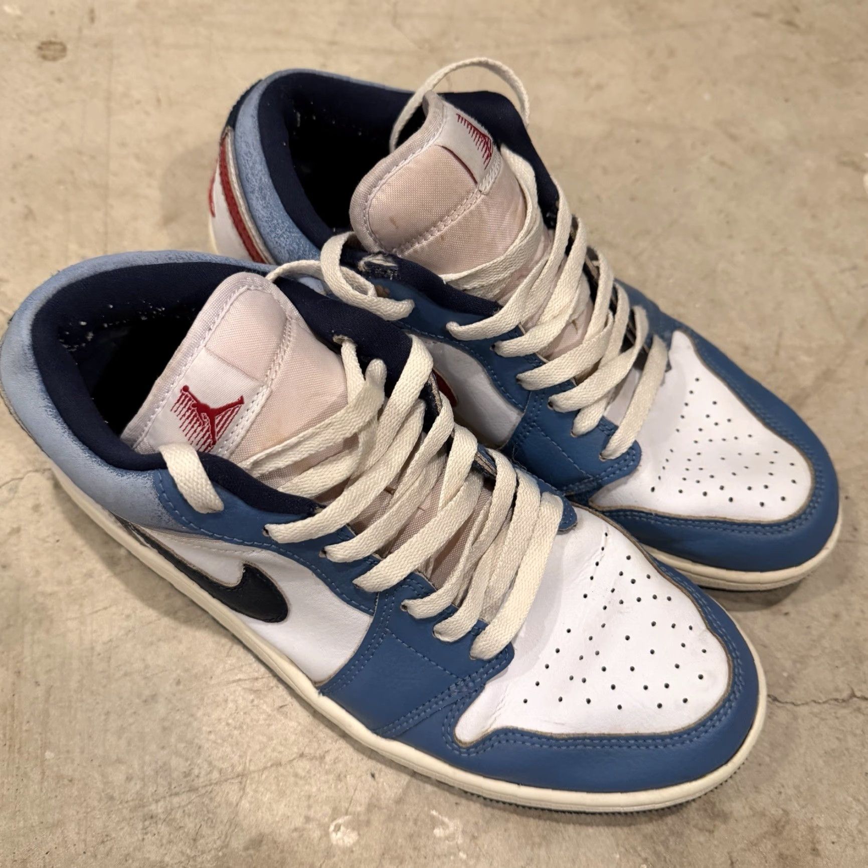 Jordan Brand Nike Air Jordan 1 Low SE Motion White Armory Navy HM3711-144 Mens Size 8.5 Sneaker Size US 9 / EU 42 - 2 Thumbnail