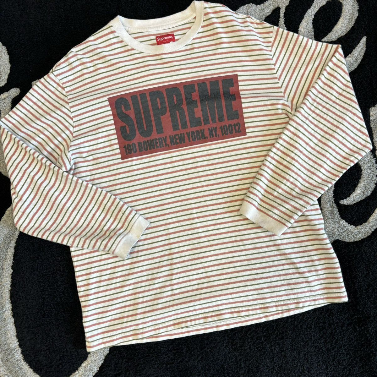 image of Supreme Striped Longsleeve - Size M in White, Men's
