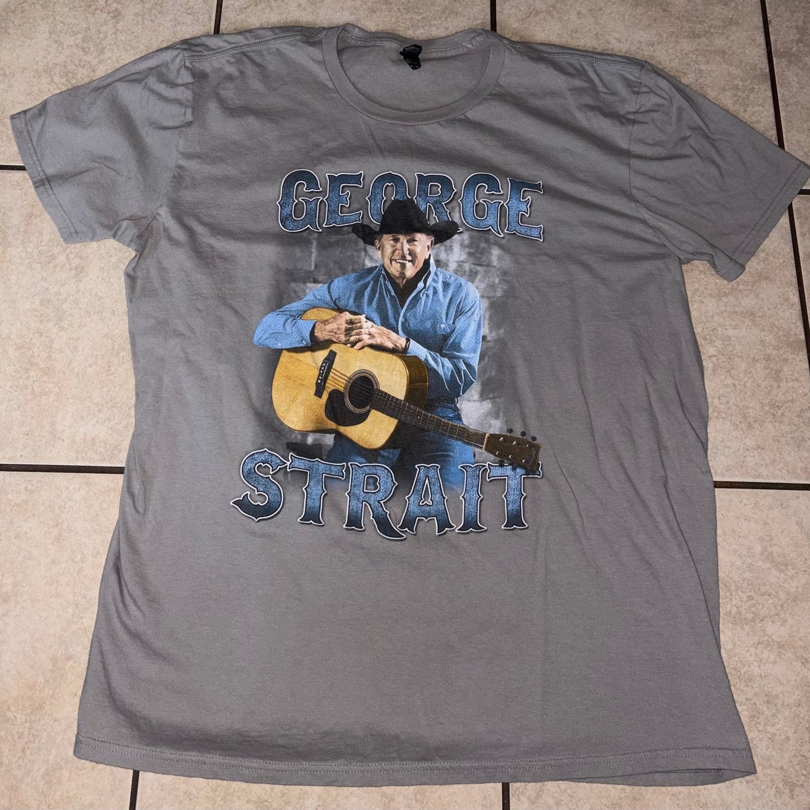 Gildan George Strait country music tour shirt XL Size US XL / EU 56 / 4 - 1 Thumbnail