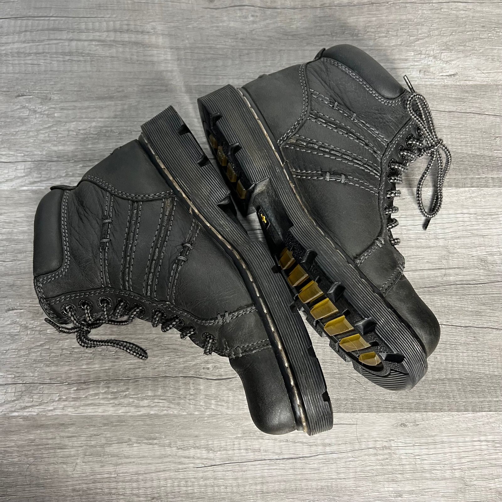 Dr. Martens Dr. Martens Jonas Lace Up Boots Green Womens 9 Mens 8 Size US 8 / IT 38 - 5 Thumbnail