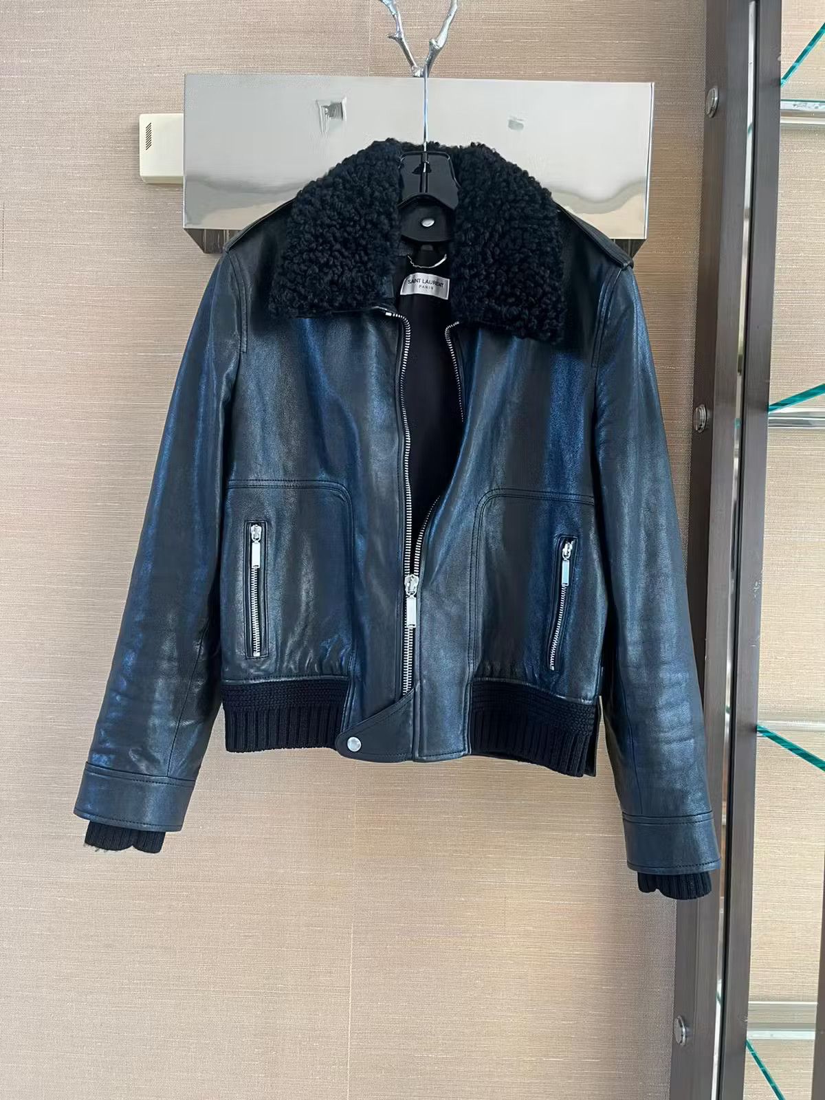 Saint Laurent Paris Shearling Collar Leather Jacket in Black Size US S / EU 44-46 / 1 - 13 Thumbnail