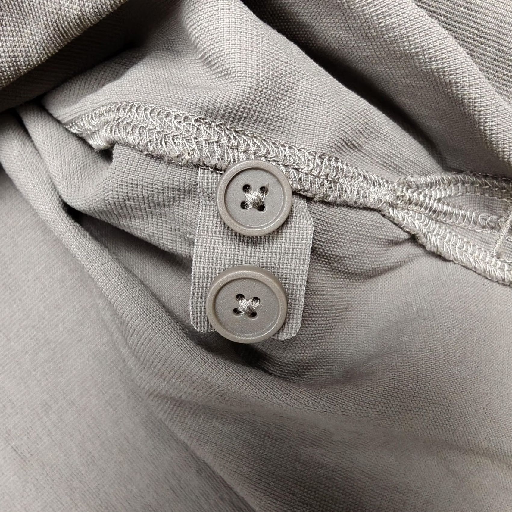 Lululemon Lululemon Shirt Mens Medium Beige Solid Long Sleeve Button Up Relaxed Casual Size US M / EU 48-50 / 2 - 4 Thumbnail