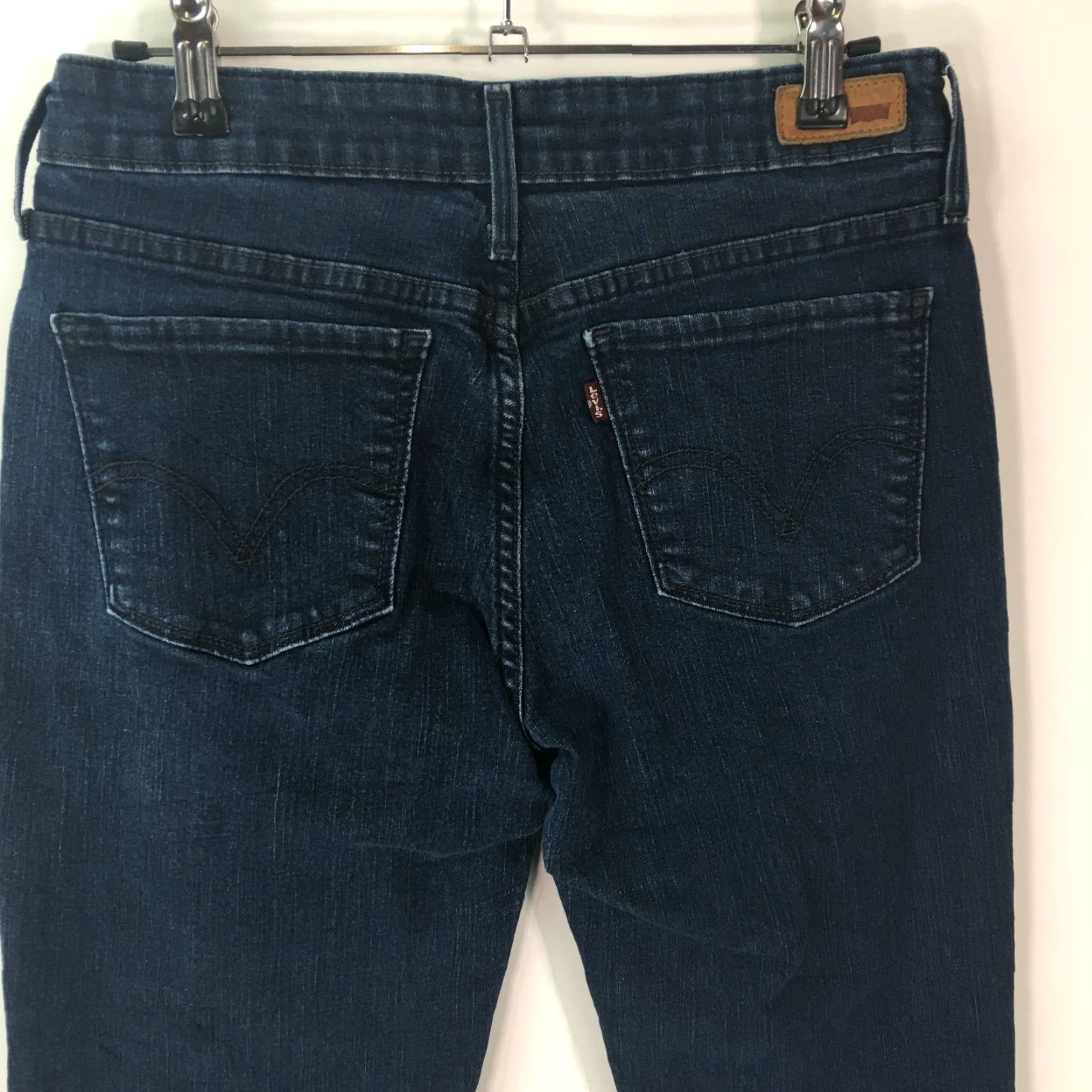 Levi's Levi's Womens Casual Medium Wash Blue Denim Legging Jeans 8M 29x30 (Regular) Belt Loops 5-Pocket Design Denim Blue Legging Jeans Womens Regular Size 30" / US 8 / IT 44 - 3 Thumbnail