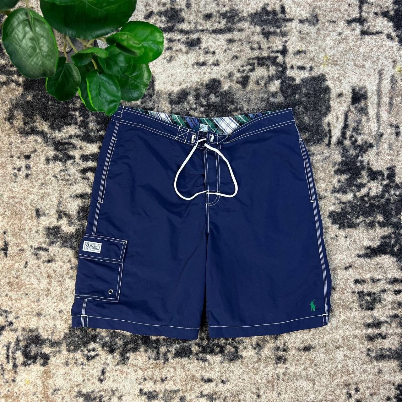 Polo Ralph Lauren Polo Ralph Lauren Mini Logo Luxury Cargo Shorts Size US 34 / EU 50 - 1 Thumbnail