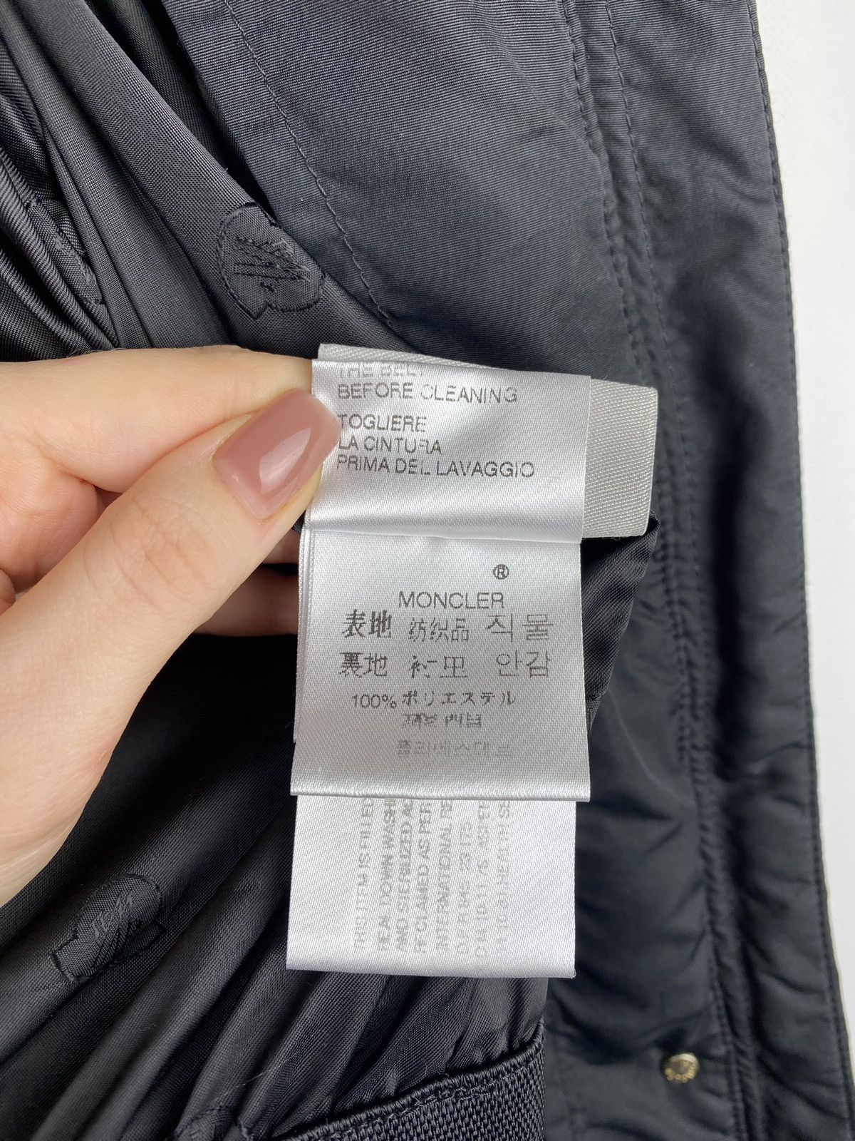 Moncler Moncler Aretha ladies hooded belted down jacket Size L / US 10 / IT 46 - 18 Thumbnail