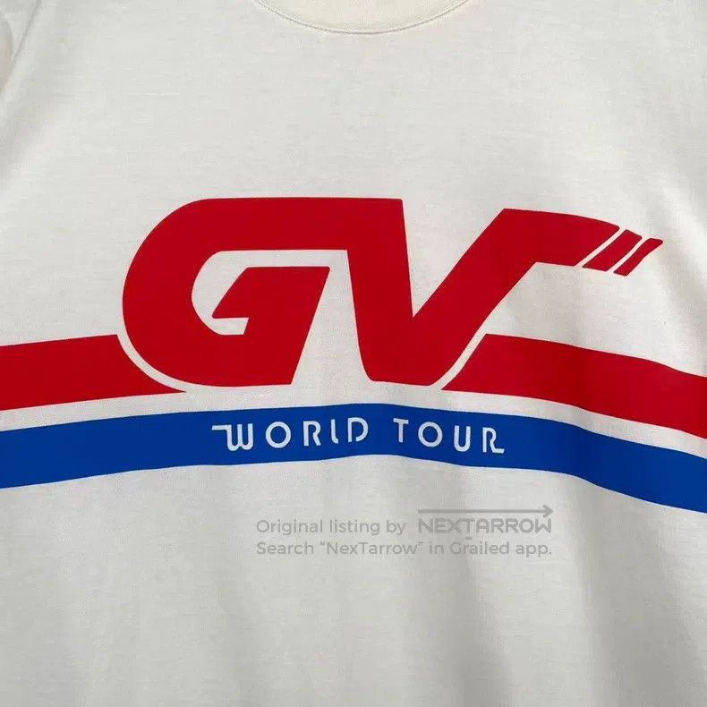 Givenchy Givenchy White Advertising Lettering Short Sleeve Size US M / EU 48-50 / 2 - 5 Thumbnail