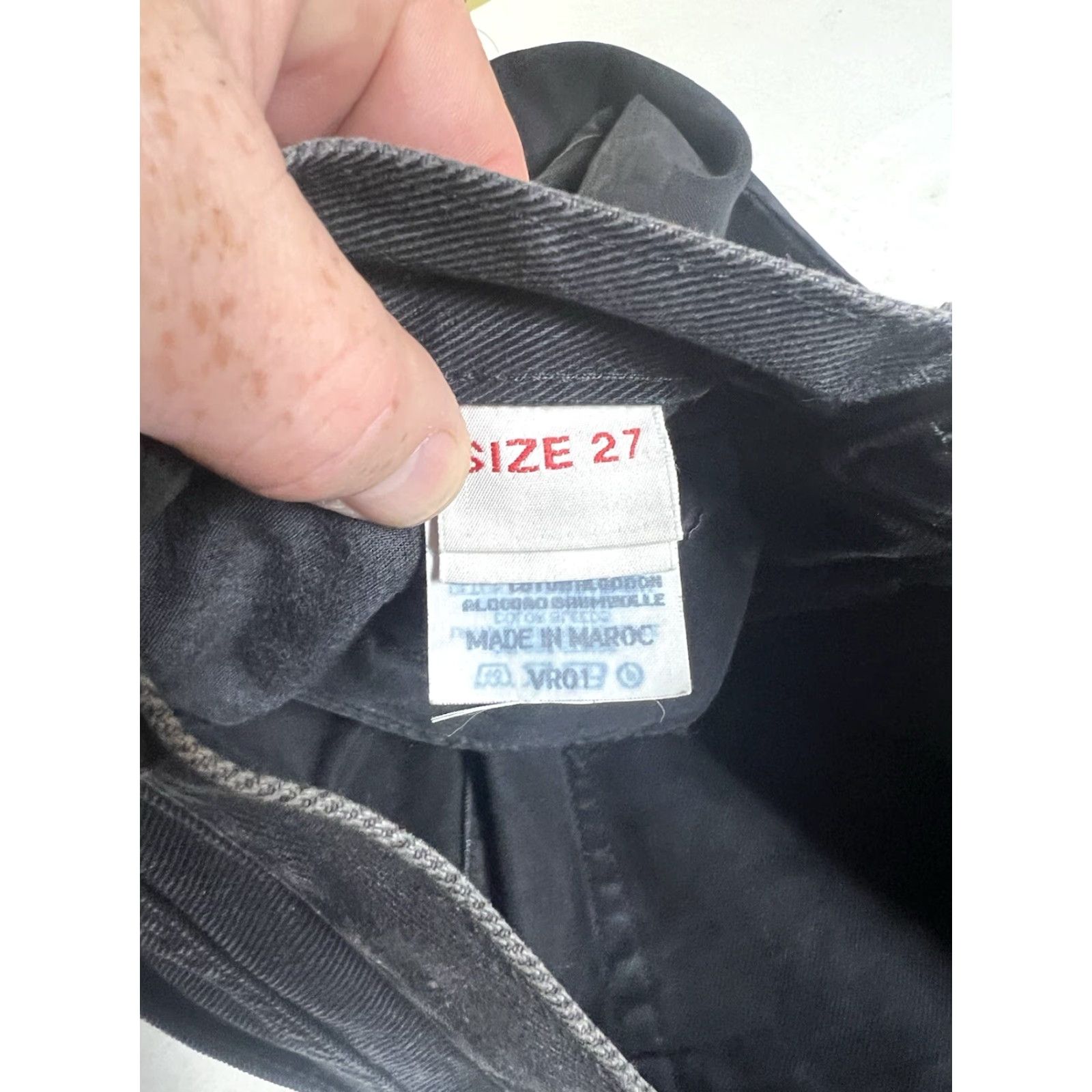 Guess VINTAGE GUESS Jeans Women Black Wash High Rise Skinny Ankle 27x31 5-Pocket Denim Rock USA 80s 90s Grunge Hipster Retro Modern Size 27" / US 4 / IT 40 - 4 Thumbnail