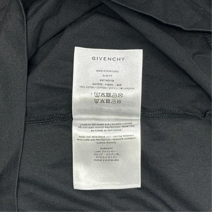 Givenchy Givenchy Givenchy SS21 Reversible Logo Black TShirt -2507 Size US S / EU 44-46 / 1 - 3 Thumbnail