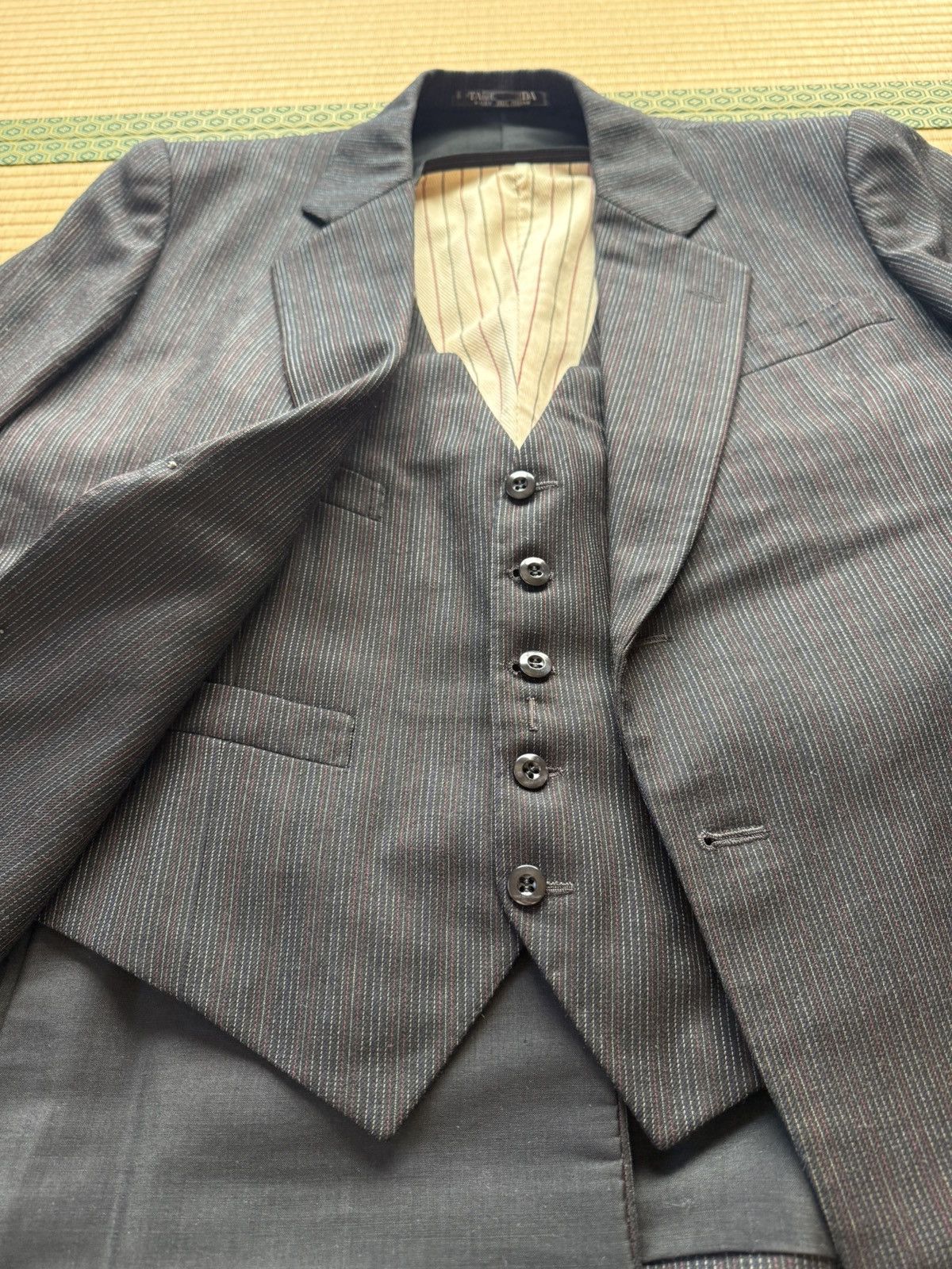 Other Vintage REFINE SUPER ALL WOOLBlueGrey Pinstripe 3-Piece Suit Size 42R - 6 Thumbnail