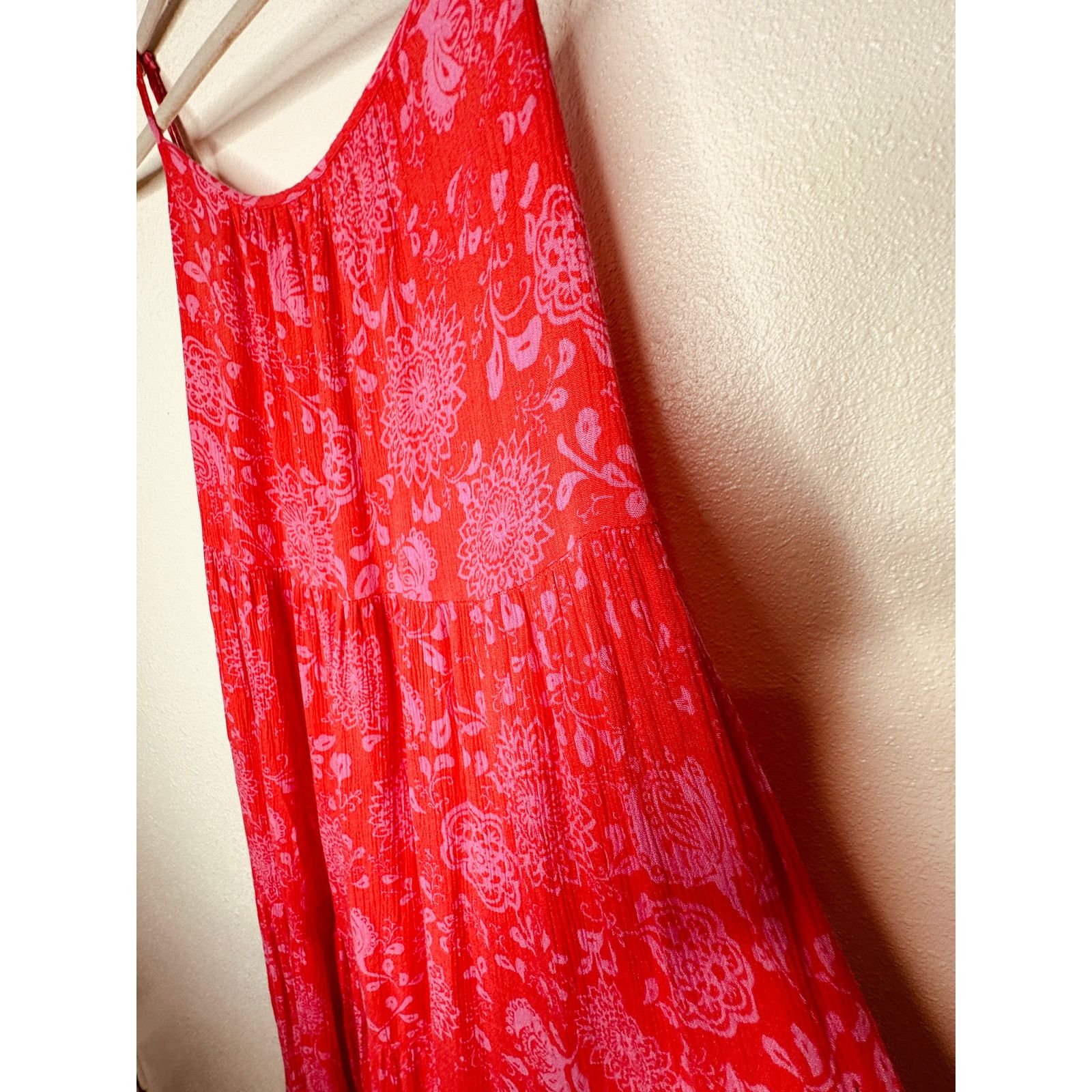 Other Lush Red Pink Scoop Open Tie Back Floral Midi Sun dress S Size S / US 4 / IT 40 - 6 Thumbnail