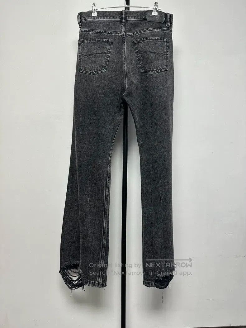 Balenciaga Balenciaga size XS Flared Jeans Black Size US 27 - 2 Thumbnail