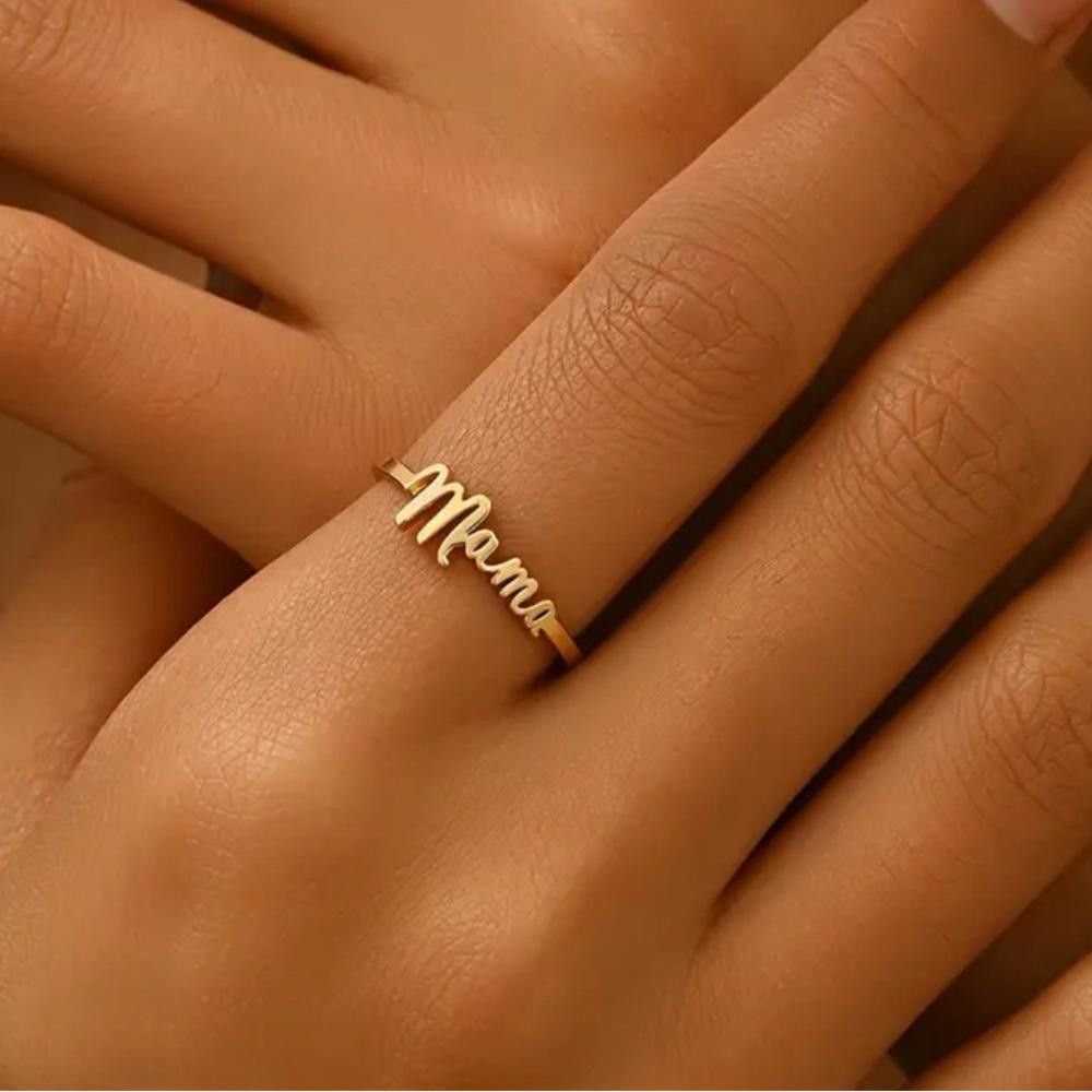 Designer Gold 'Mama' Ring Size ONE SIZE - 1 Thumbnail