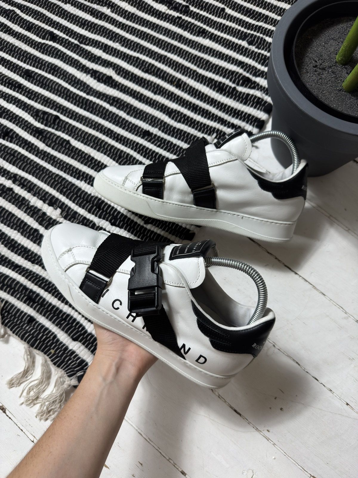 John Richmond LUXURY RICHMOND BUCKLE STRAP LOW TOP SNEAKERS WHITE/BLACK Size US 8 / IT 38 - 1 Thumbnail