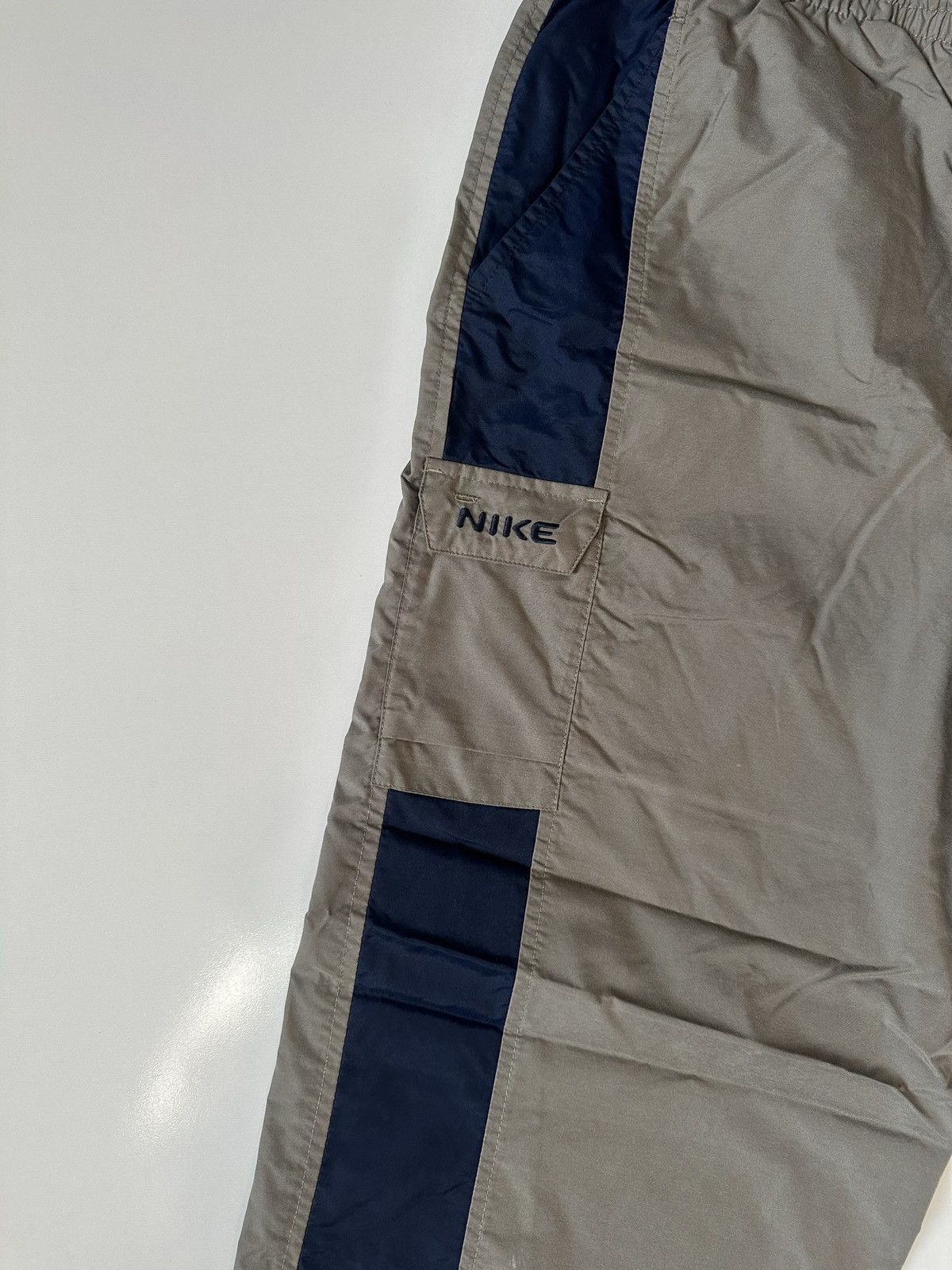 Nike × Vintage Vintage Nike Y2k Lined Baggy Fit Athletic Pant Tan Blue L Size US 36 / EU 52 - 4 Thumbnail