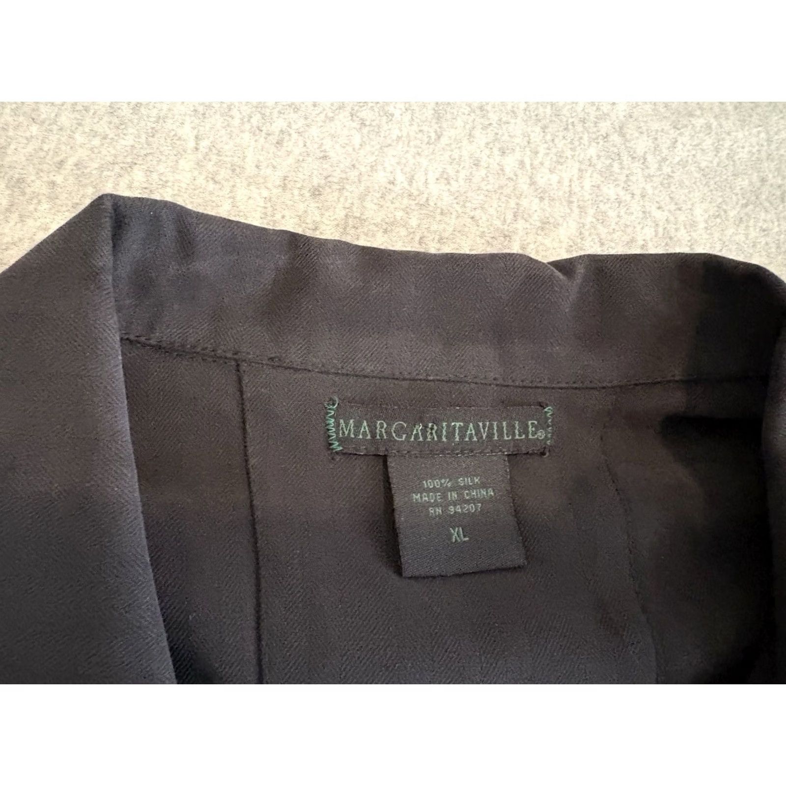 Vintage Margaritaville Silk Embroidered Button-Up Shirt Black Mens XL Shirt, Beach, Silk, Embroidered, Button-Up, Short Sleeve, Men XS? Size US XL / EU 56 / 4 - 4 Thumbnail