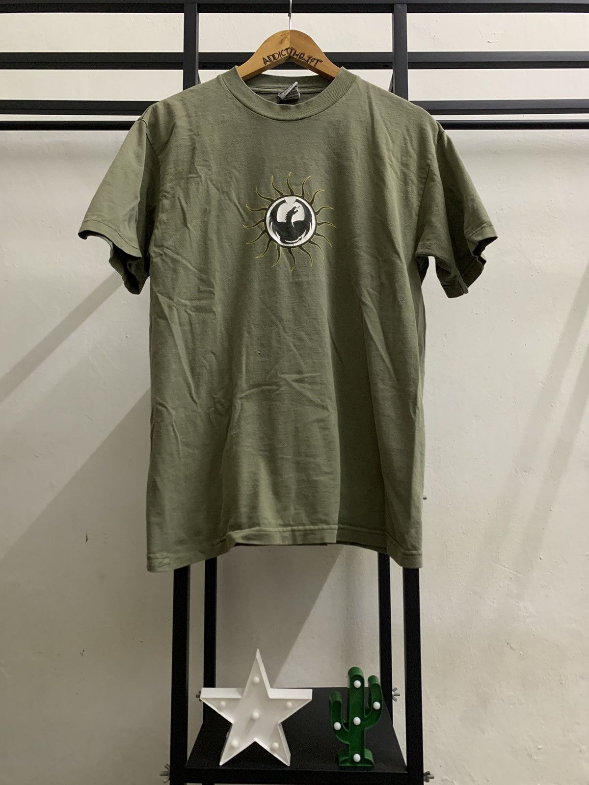 Other 🔥HOT🔥VINTAGE 90’s DRAGON SKATE TEE POWELL PERALTA SKATE ON Size US M / EU 48-50 / 2 - 1 Thumbnail