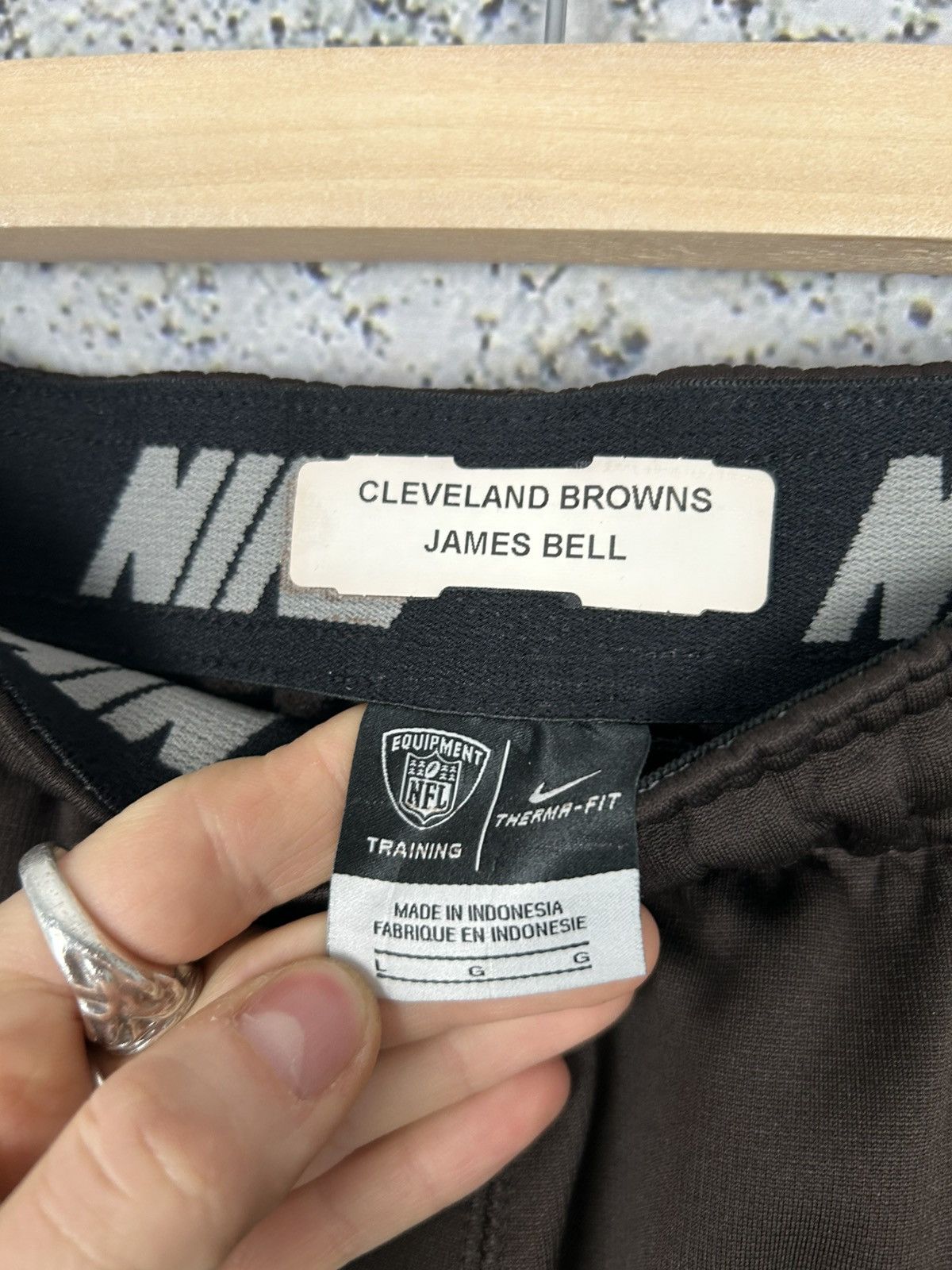 Nike Vintage Nike NFL Sportswear Sweatpants Streetwear Hype Size US 34 / EU 50 - 5 Thumbnail