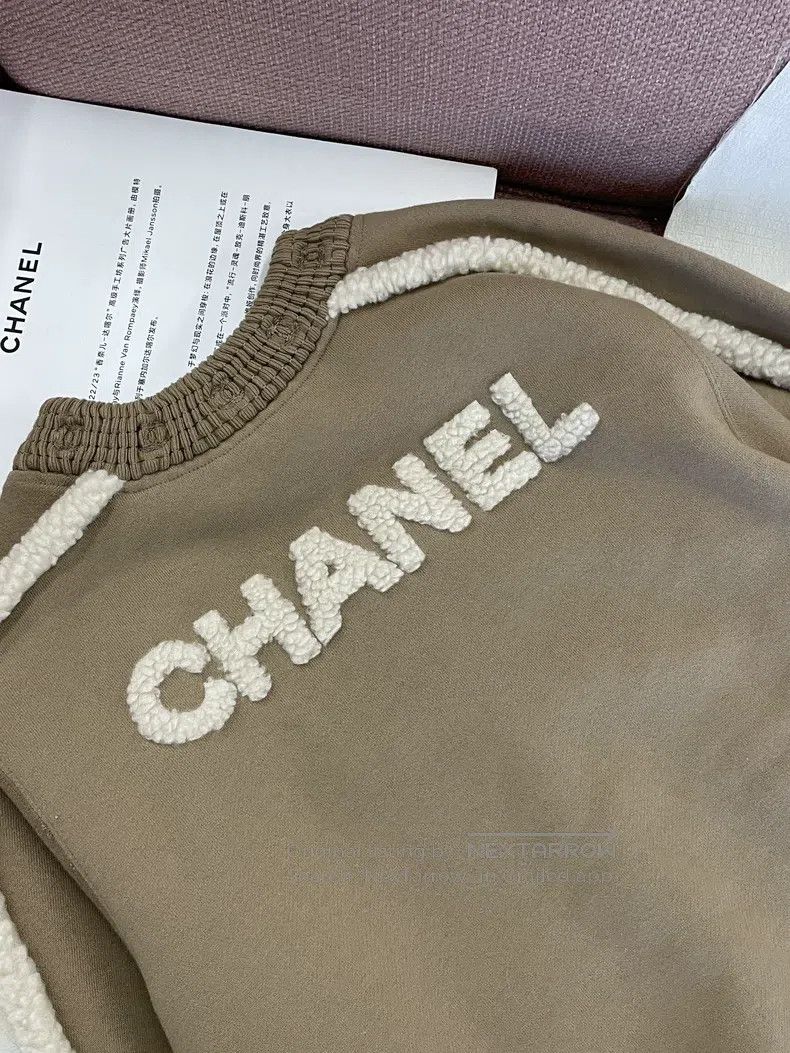 Chanel Chanel 24K khaki teddy lamb wool stitching sweatshirt Size S / US 4 / IT 40 - 4 Thumbnail