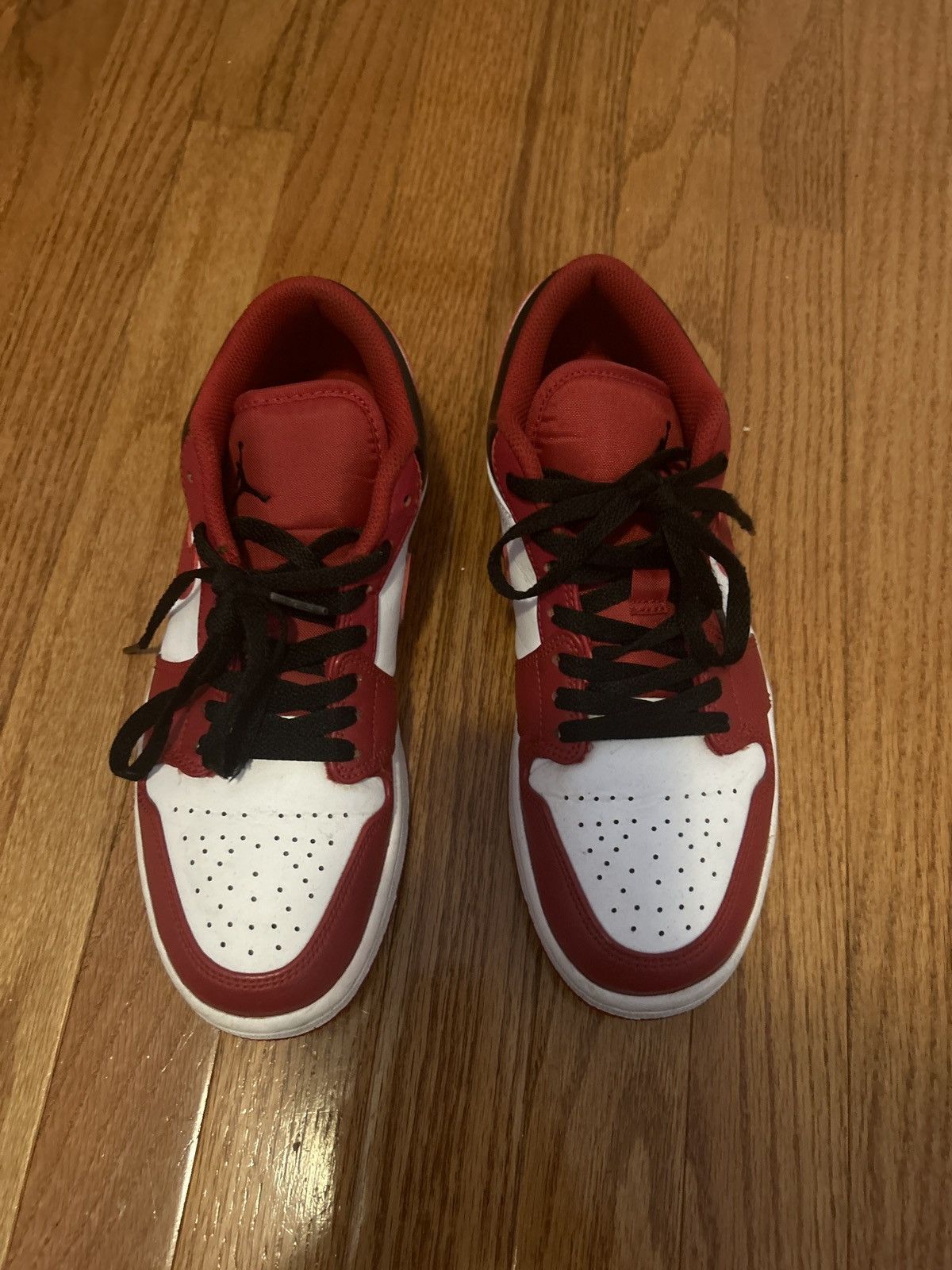 Jordan Brand Aj1 Low Reverse Black Toe Size US 8.5 / EU 41-42 - 3 Thumbnail
