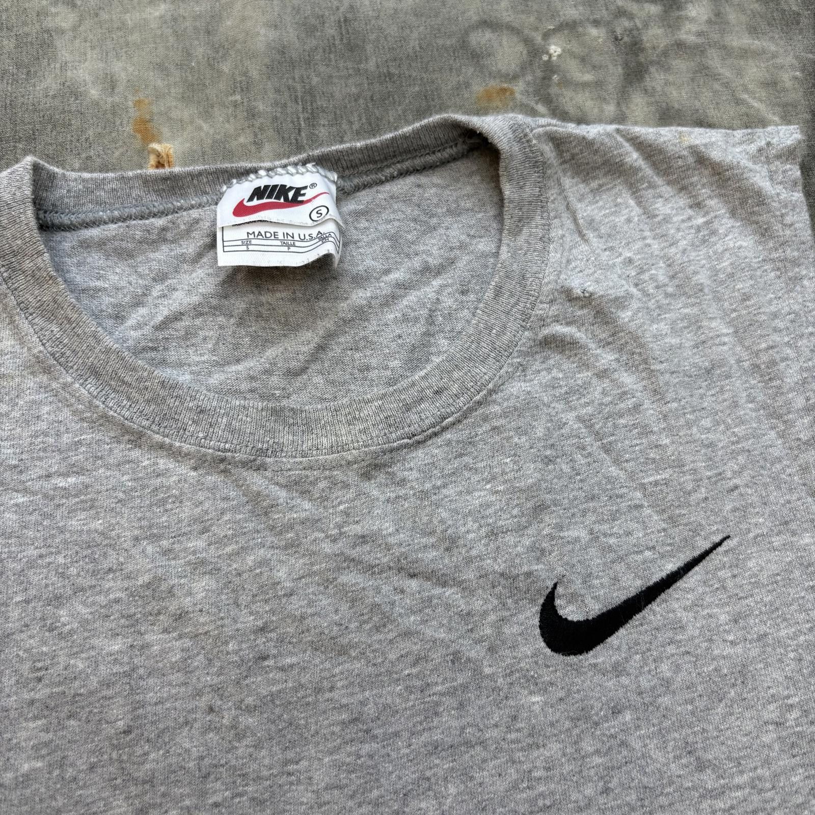 Nike Vintage 90s Y2K Heather Gray Nike Sportswear Skater Tank Top Size S / US 4 / IT 40 - 2 Thumbnail