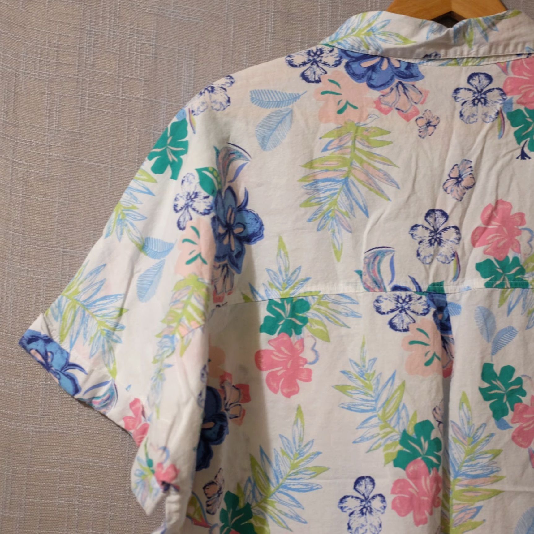 Vintage American Sweetheart Blouse Shirt Womens XX White Floral Semi-Sheer Button Up - Casual Party/Cocktail | 27 Bust 28 Length Size XXL / US 16-18 / IT 52-54 - 6 Thumbnail