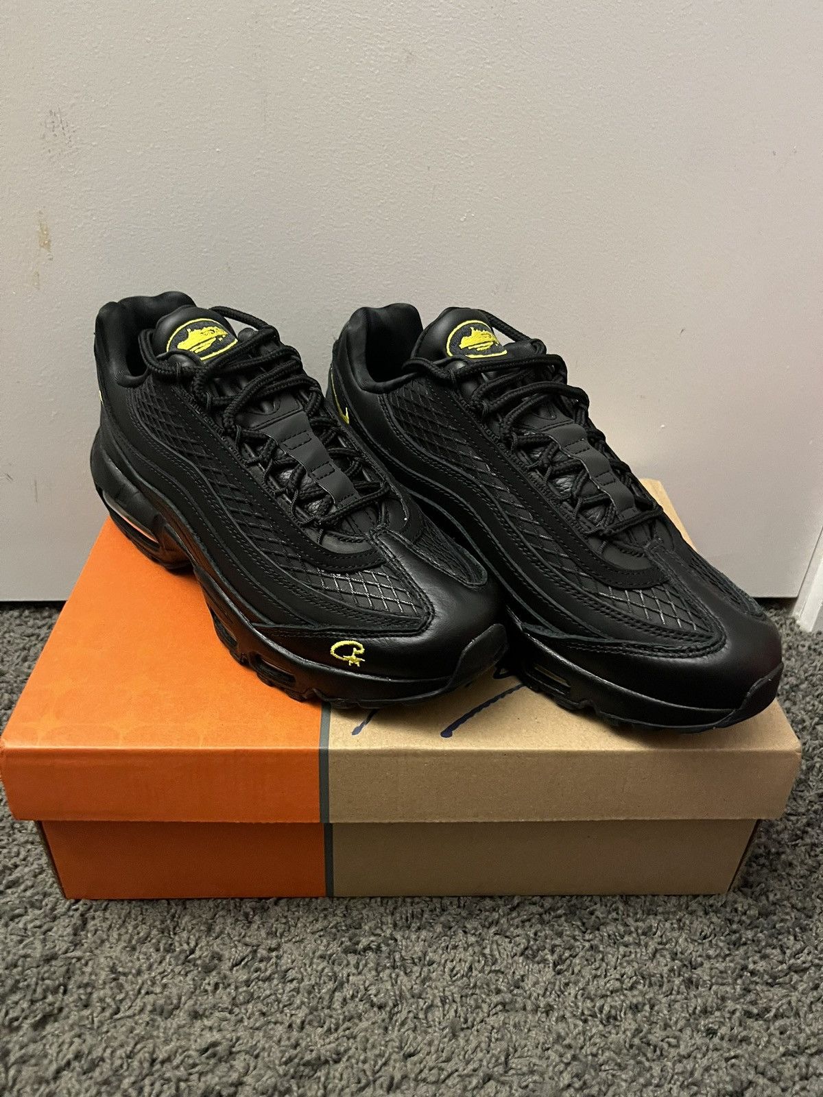 Corteiz × Nike Air Max 95 X Cortiez honey black Size US 8 / EU 41 - 1 Thumbnail