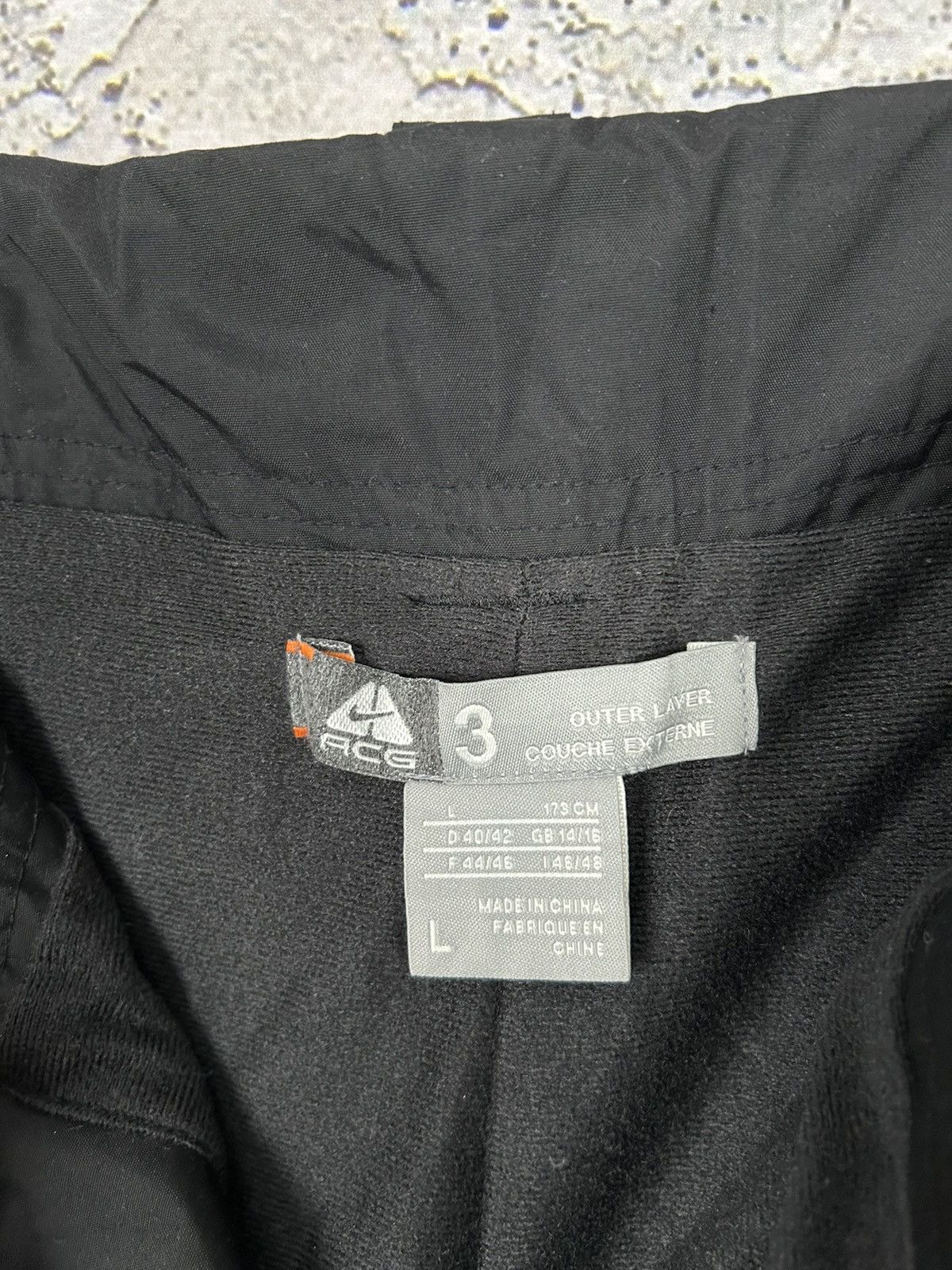 Nike ACG Nike ACG Vintage Snowboarding Ski Winter Pants Hype Rare Size US 34 / EU 50 - 6 Thumbnail