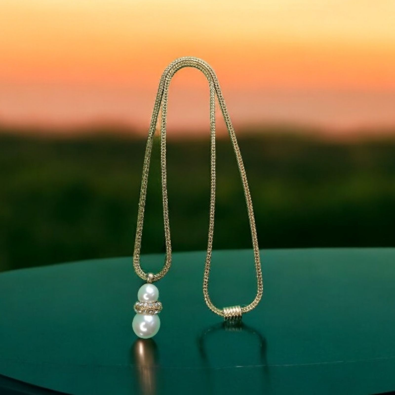 Other Vintage Gold Tone Necklace Magnetic Clasp Double Faux Pearl Size ONE SIZE - 8 Thumbnail