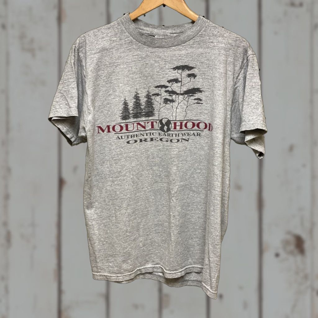 Tultex VINTAGE Mens Mount Hood Oregon Gray T-Shirt L Short Sleeve Crew Neck L Mens Size US L / EU 52-54 / 3 - 1 Thumbnail