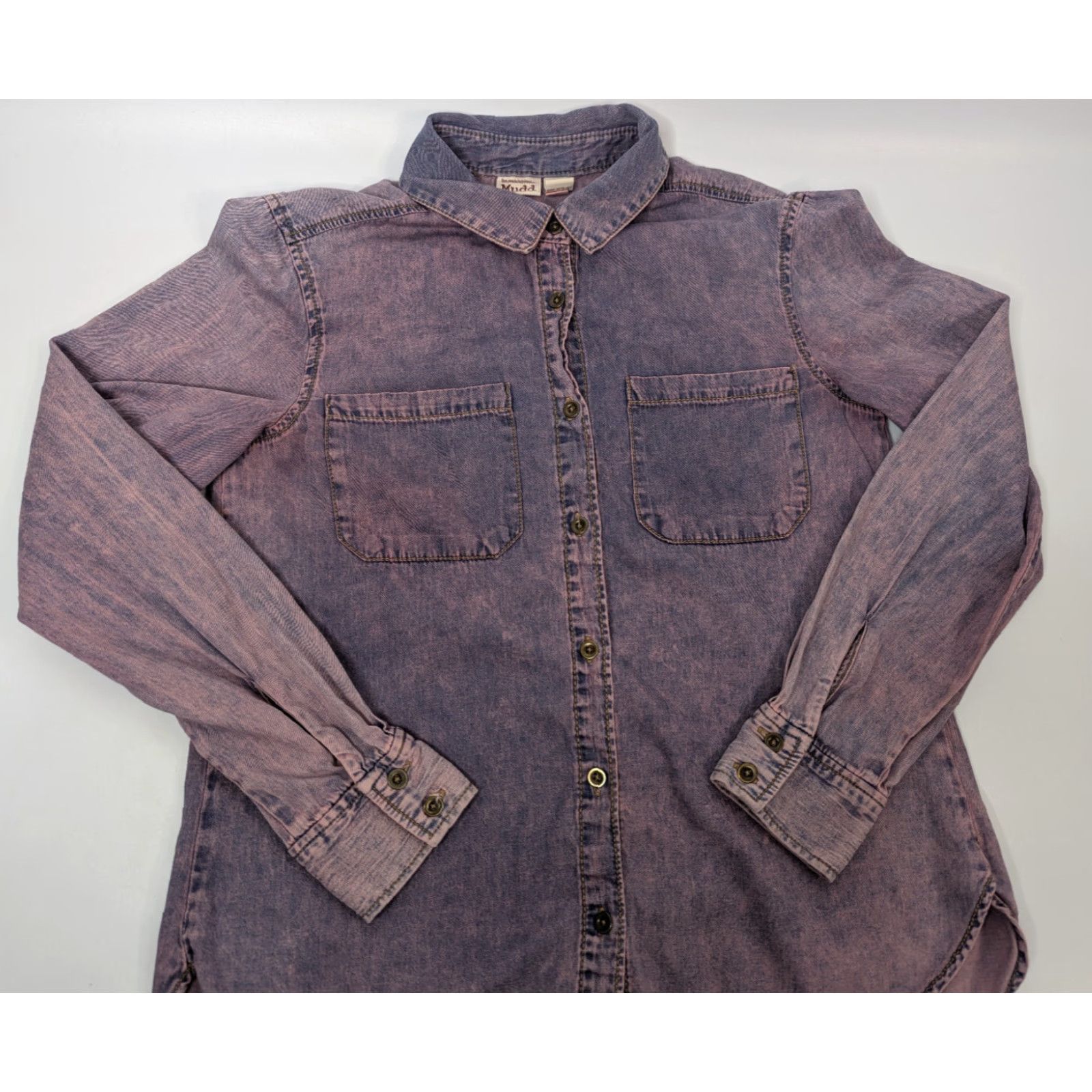 Denime VINTAGE Mudd Shirt Denim Purple Long Sleeve Button-Up Size M Womens Y2K Bohemian 90s Grunge Western Casual Workwear Denim Shirt Purple Medium Size M / US 6-8 / IT 42-44 - 2 Thumbnail