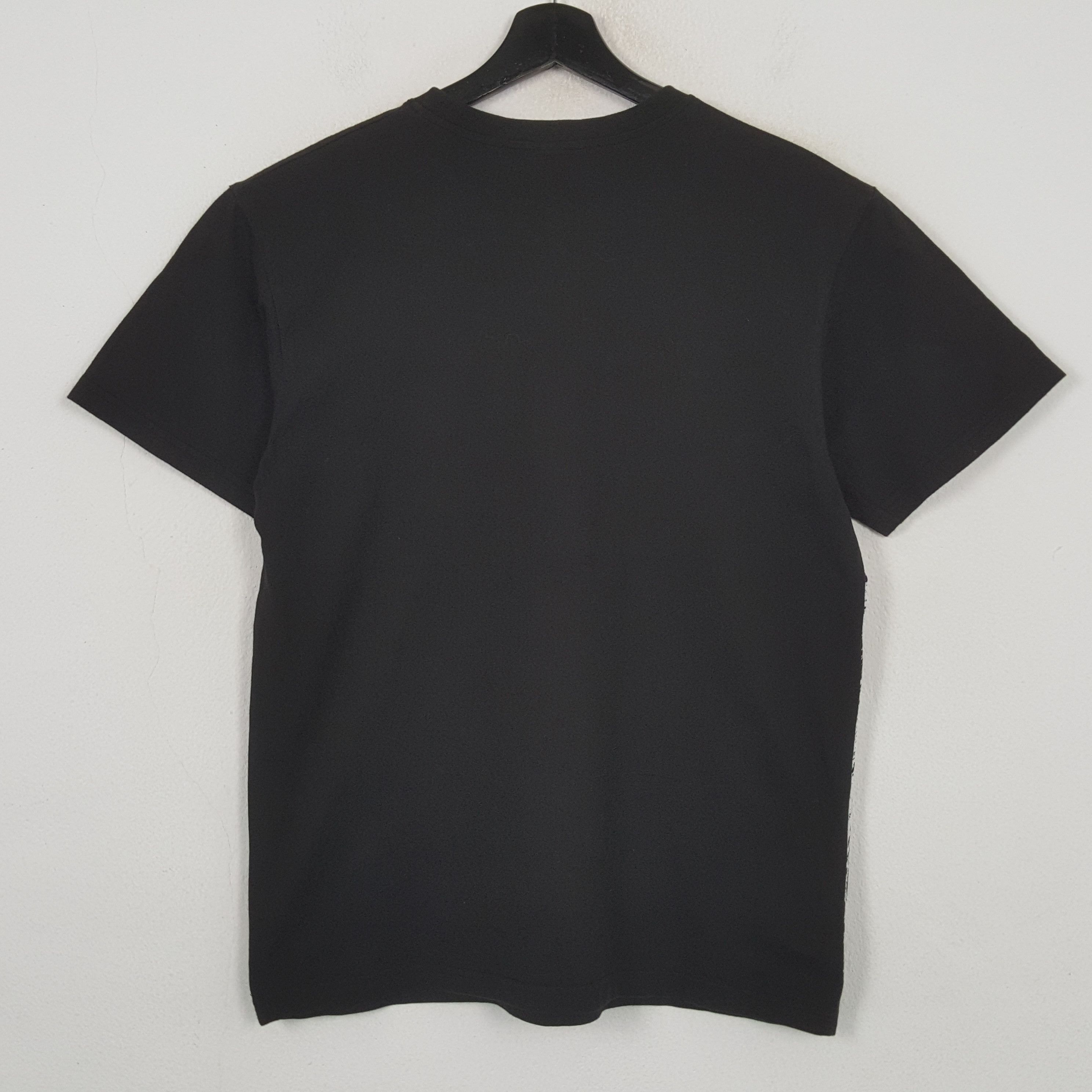 Japanese Brand Kanako Momota Japanese Singer Tshirt RR2 Size US M / EU 48-50 / 2 - 3 Thumbnail