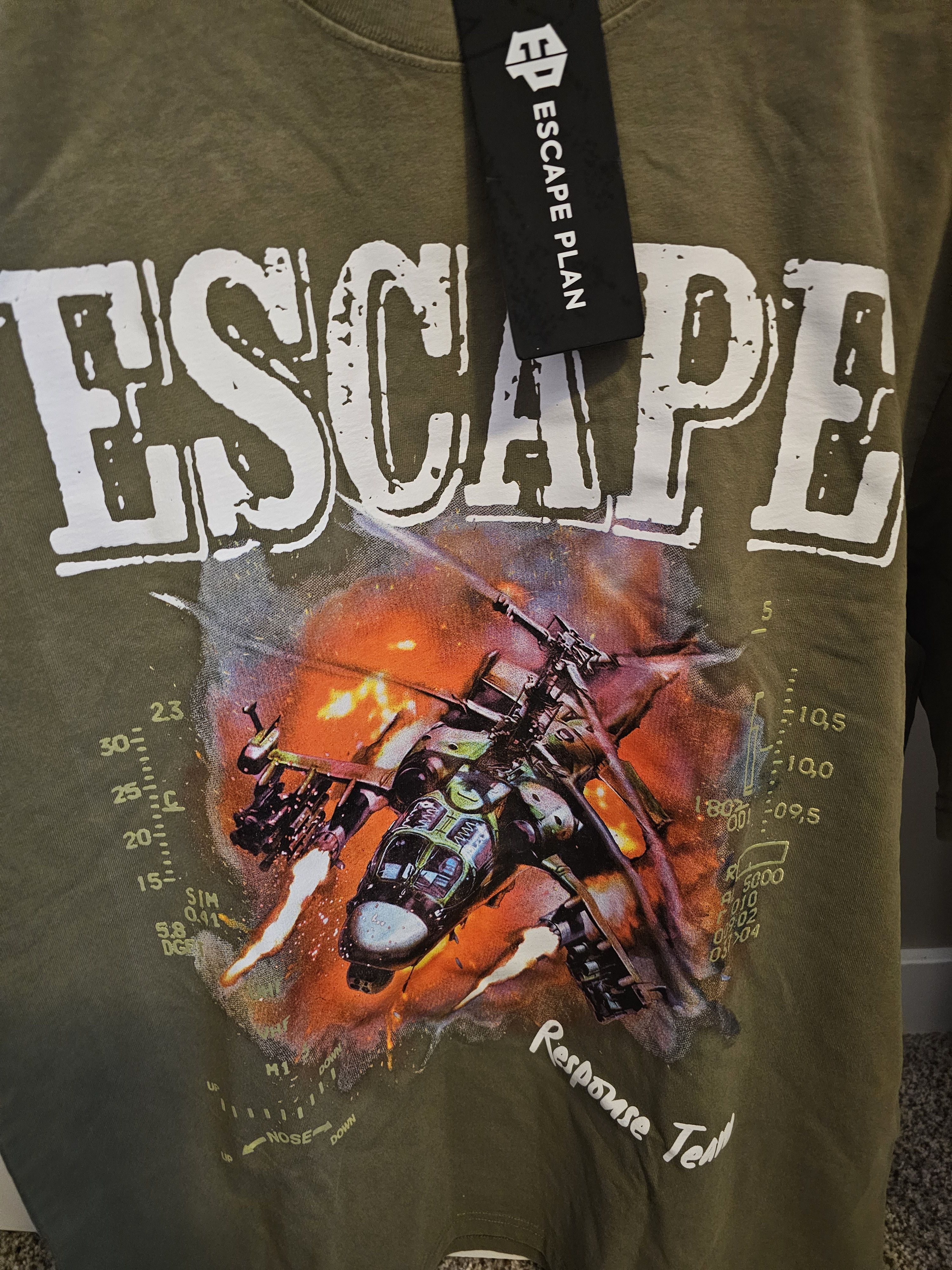 Other Escape Plan Mens short sleeve t-shirt Size US L / EU 52-54 / 3 - 3 Thumbnail