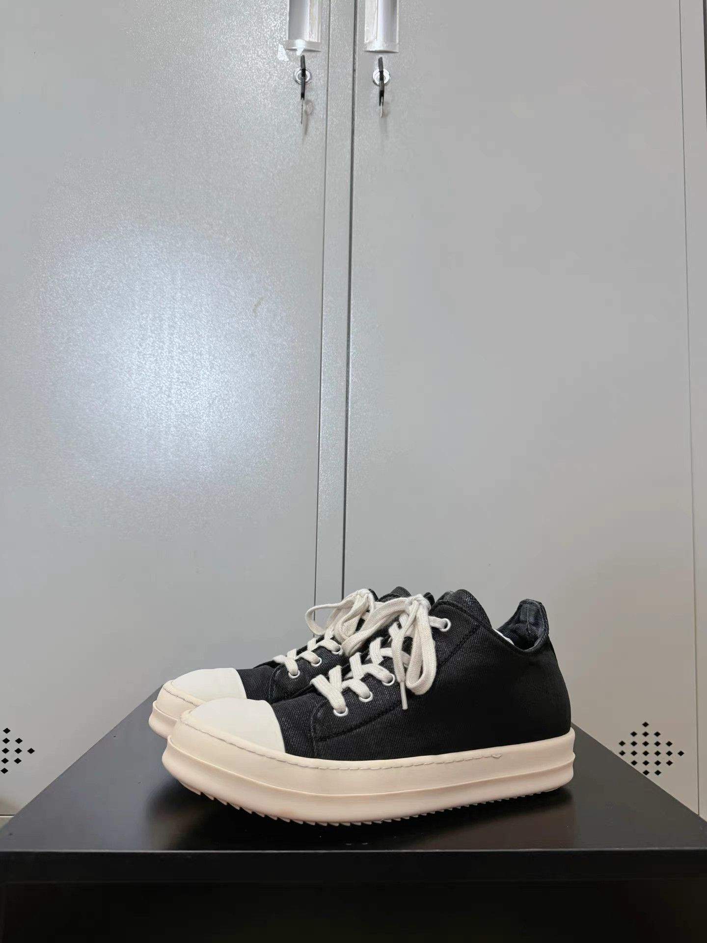 Rick Owens Drkshdw Rick Owens Drkshdw waxed canvas Converse high-top sneakers Size US 6 / EU 39 - 1 Thumbnail
