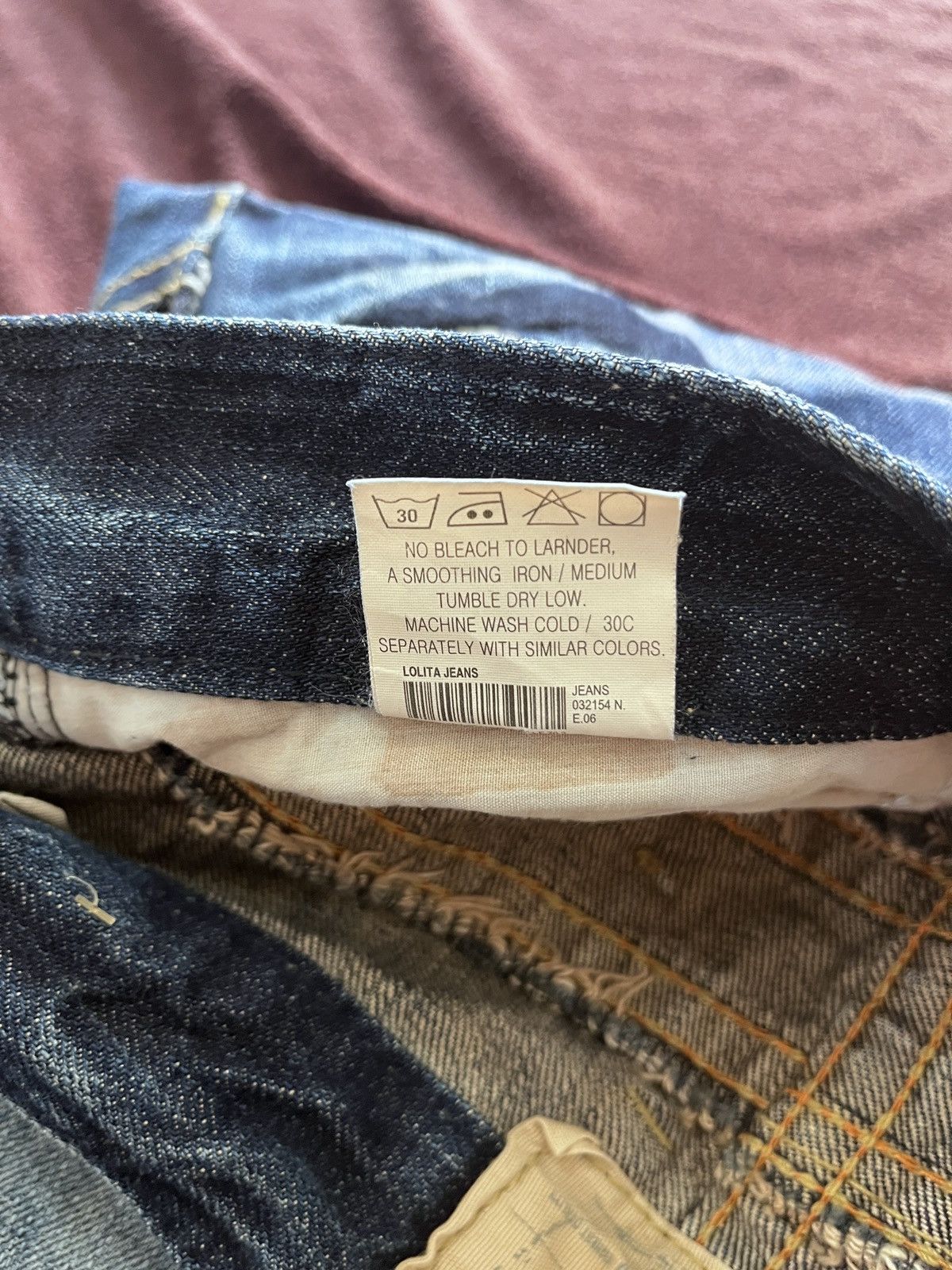Japanese Brand ❤️‍🔥 OPEN BINDING OFFER ❤️‍🔥yoshitomo Nara Lolita Faded Jeans Size US 31 - 10 Thumbnail