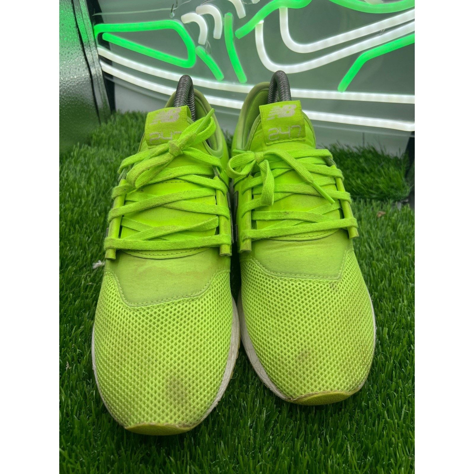 New Balance New Balance 247 Revlite Women's Neon Green Shoes Sz 8 Size US 8 / IT 38 - 2 Thumbnail