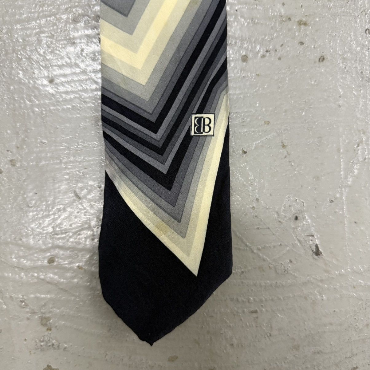 Balenciaga Balenciaga 1970's Era Silk Neck Tie Size ONE SIZE - 3 Thumbnail