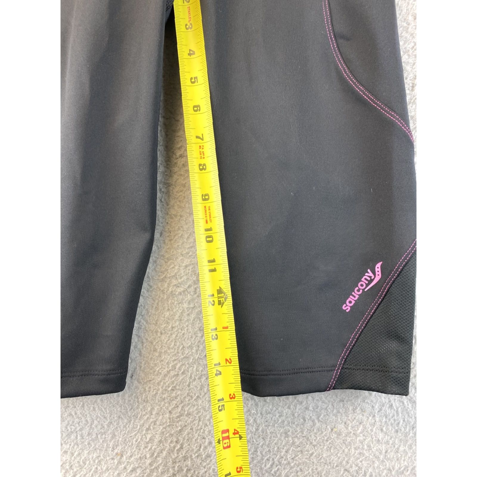 Saucony VINTAGE Saucony Women's Running Shorts Athletic Short Black Large Size 28" / US 6 / IT 42 - 6 Thumbnail
