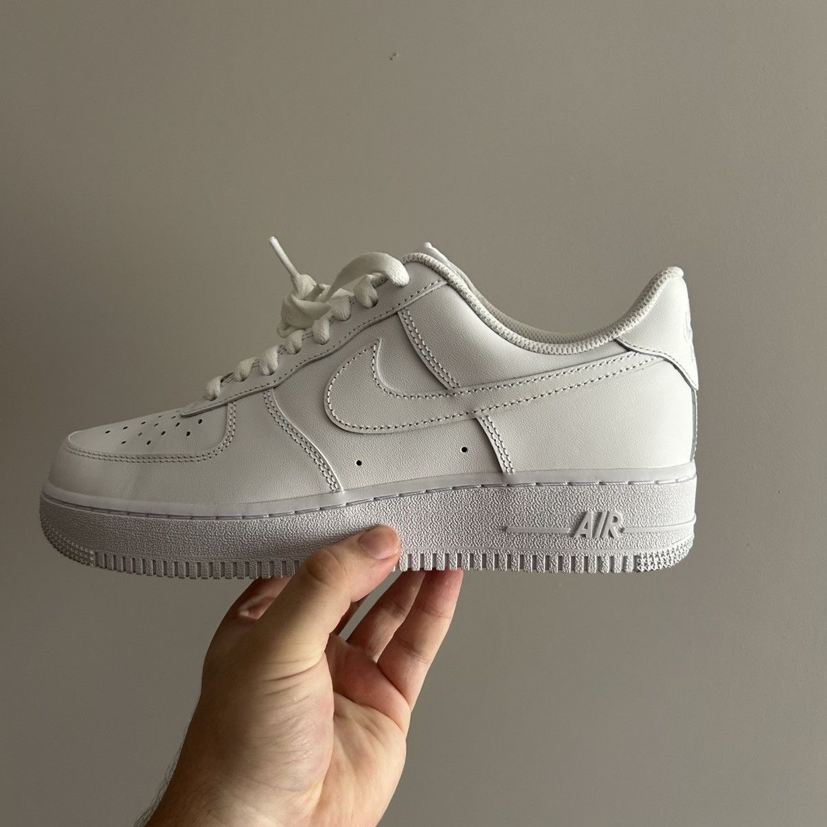 Nike Nike Air Force 1 White UK 7.5 / CM 26,5 Size US 7.5 / EU 40-41 - 7 Thumbnail