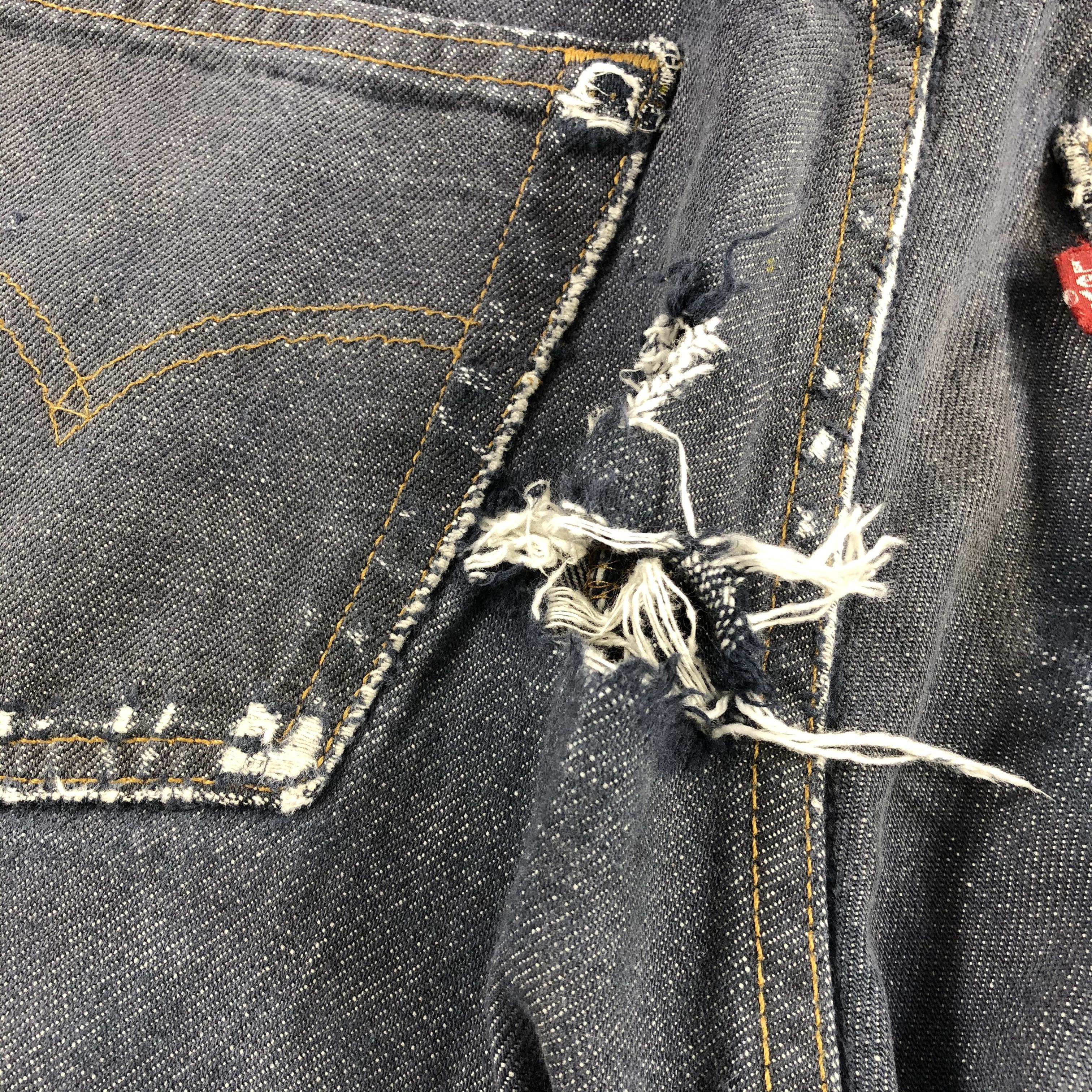 Levi's × Vintage Vintage 90s Levis 501 Ripped Jeans-JM2482 Size US 30 / EU 46 - 8 Thumbnail