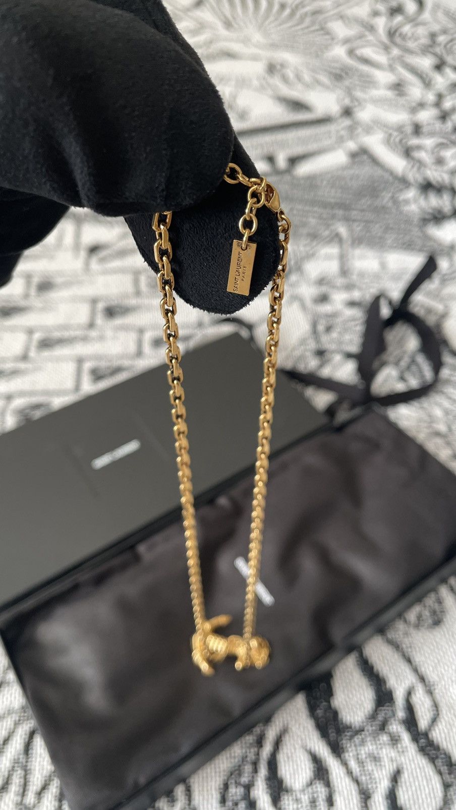 Saint Laurent Paris COLLIER PENDENTIF ANCRE CHARM BRASS Size ONE SIZE - 4 Thumbnail