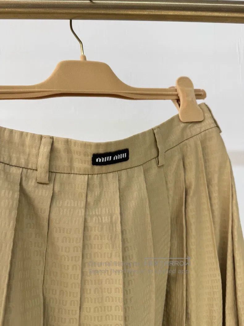 Miu Miu Miu Miu 38 Dark logo printed half-length pleated skirt skir Size 37" - 4 Thumbnail